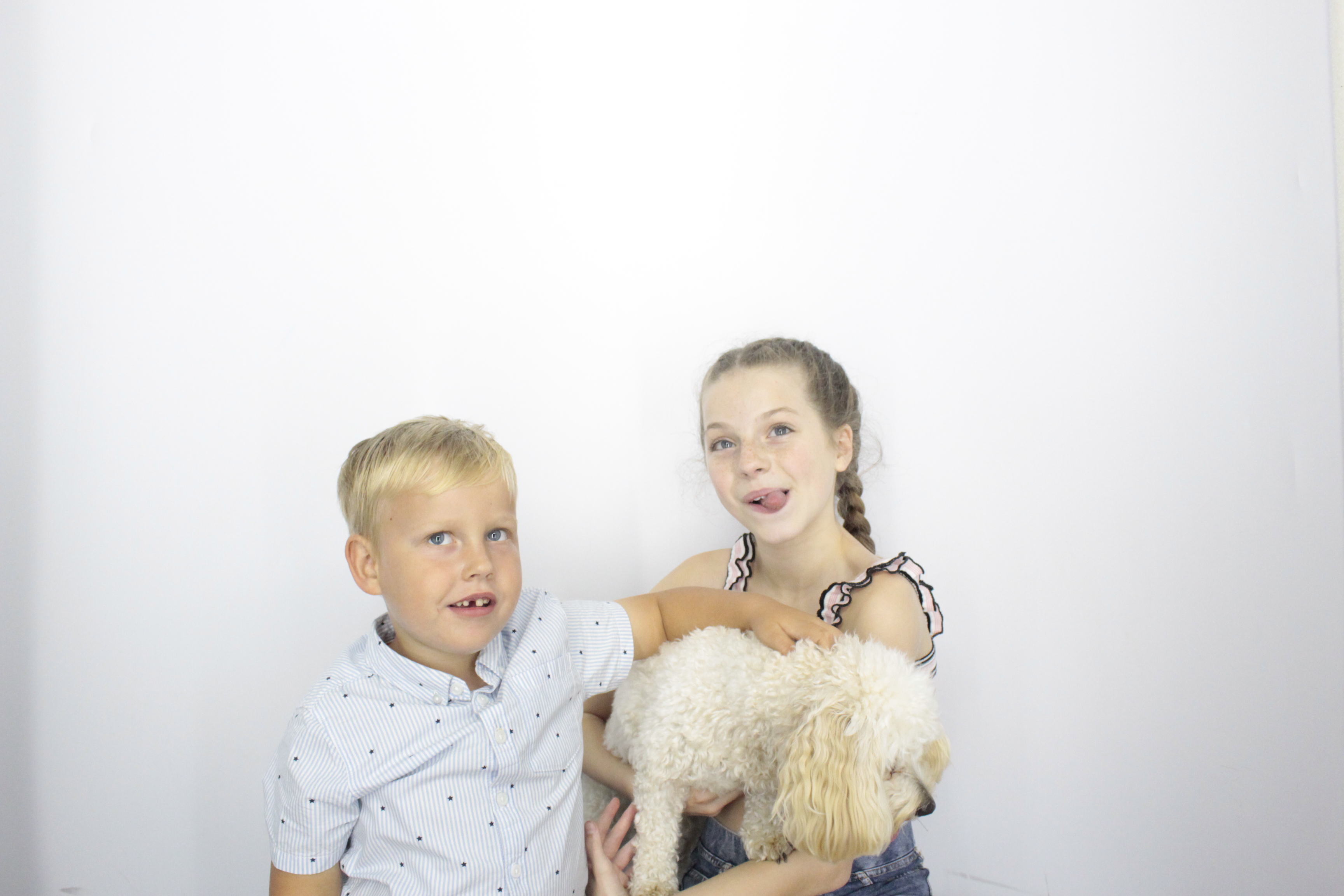 Elaine's Birthday Party | View more photos from the event at gallery.myphotoboothexperience.co.uk/u/MyPhotoBoothExperienceLtd/Elaines-Birthday-Party