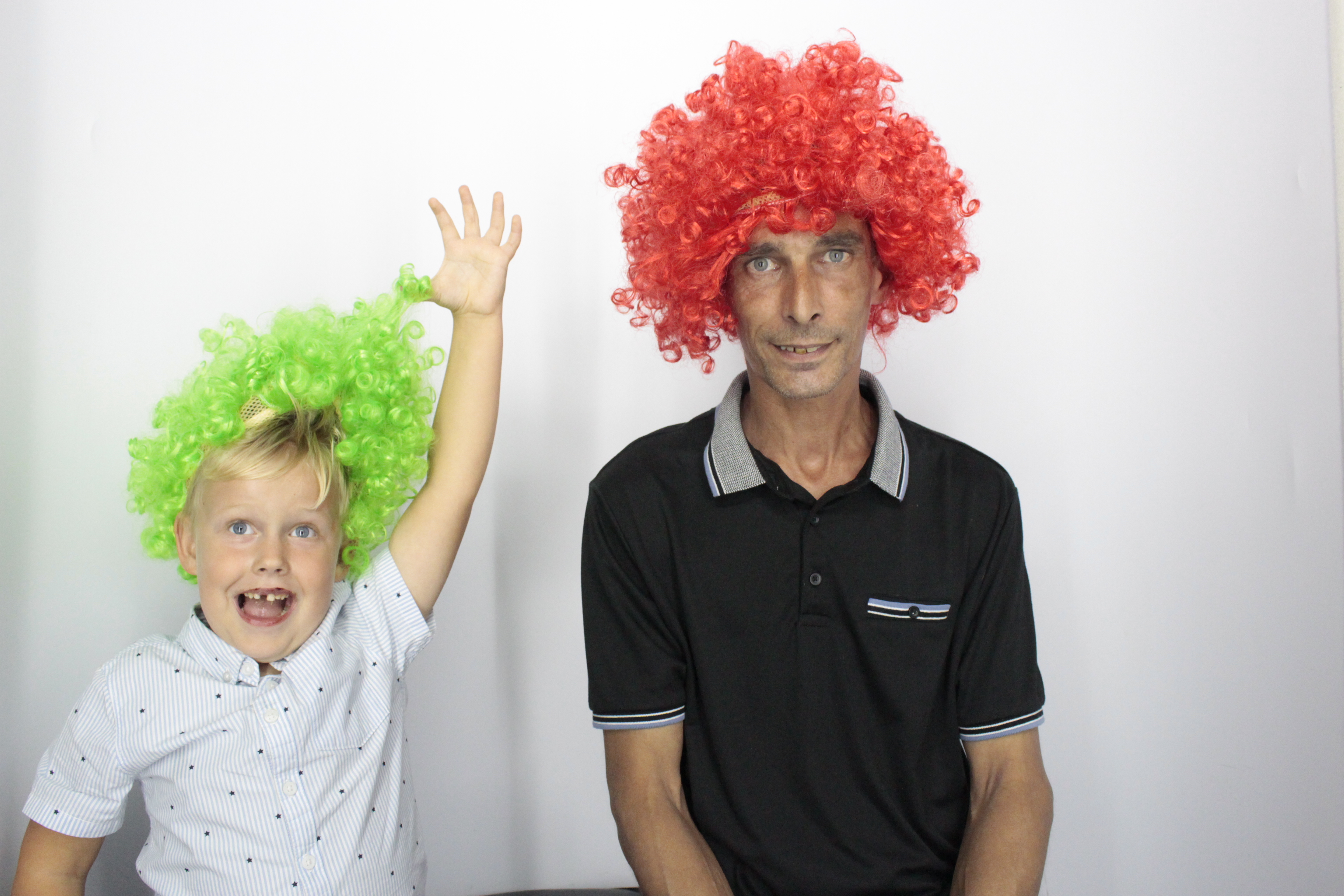 Elaine's Birthday Party | View more photos from the event at gallery.myphotoboothexperience.co.uk/u/MyPhotoBoothExperienceLtd/Elaines-Birthday-Party