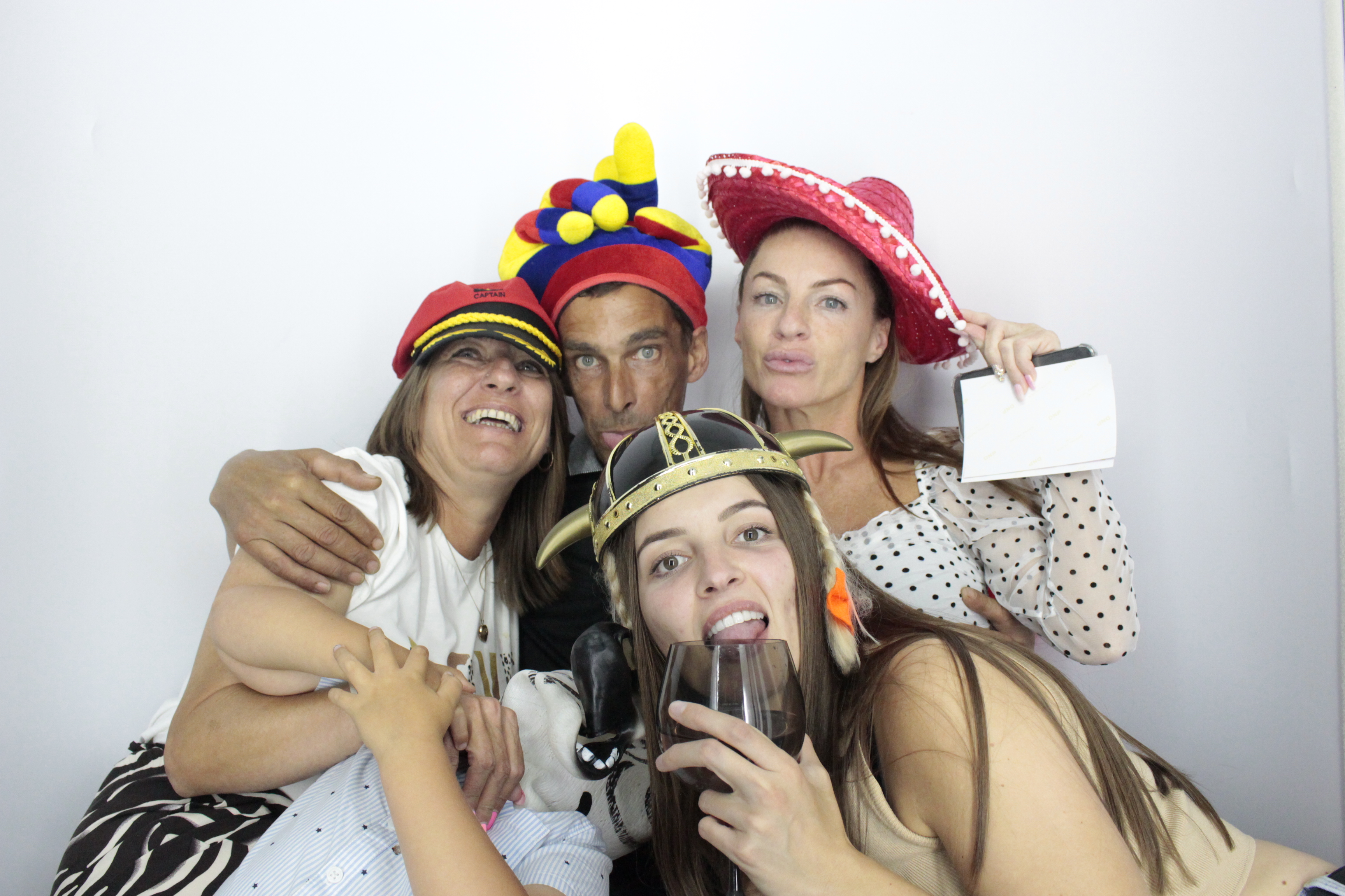 Elaine's Birthday Party | View more photos from the event at gallery.myphotoboothexperience.co.uk/u/MyPhotoBoothExperienceLtd/Elaines-Birthday-Party