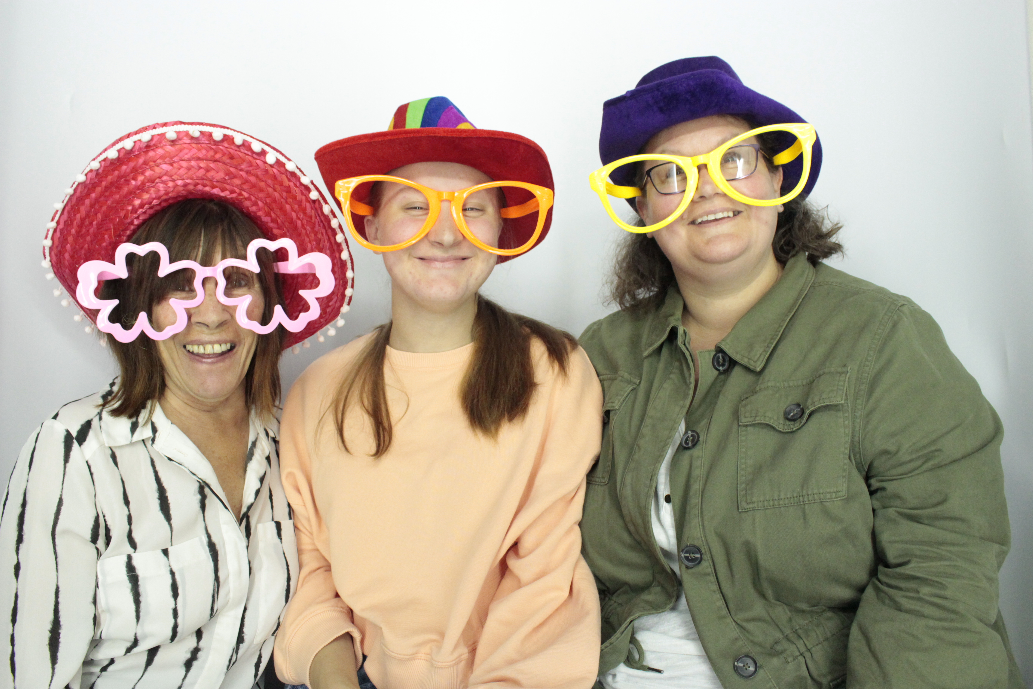 Elaine's Birthday Party | View more photos from the event at gallery.myphotoboothexperience.co.uk/u/MyPhotoBoothExperienceLtd/Elaines-Birthday-Party