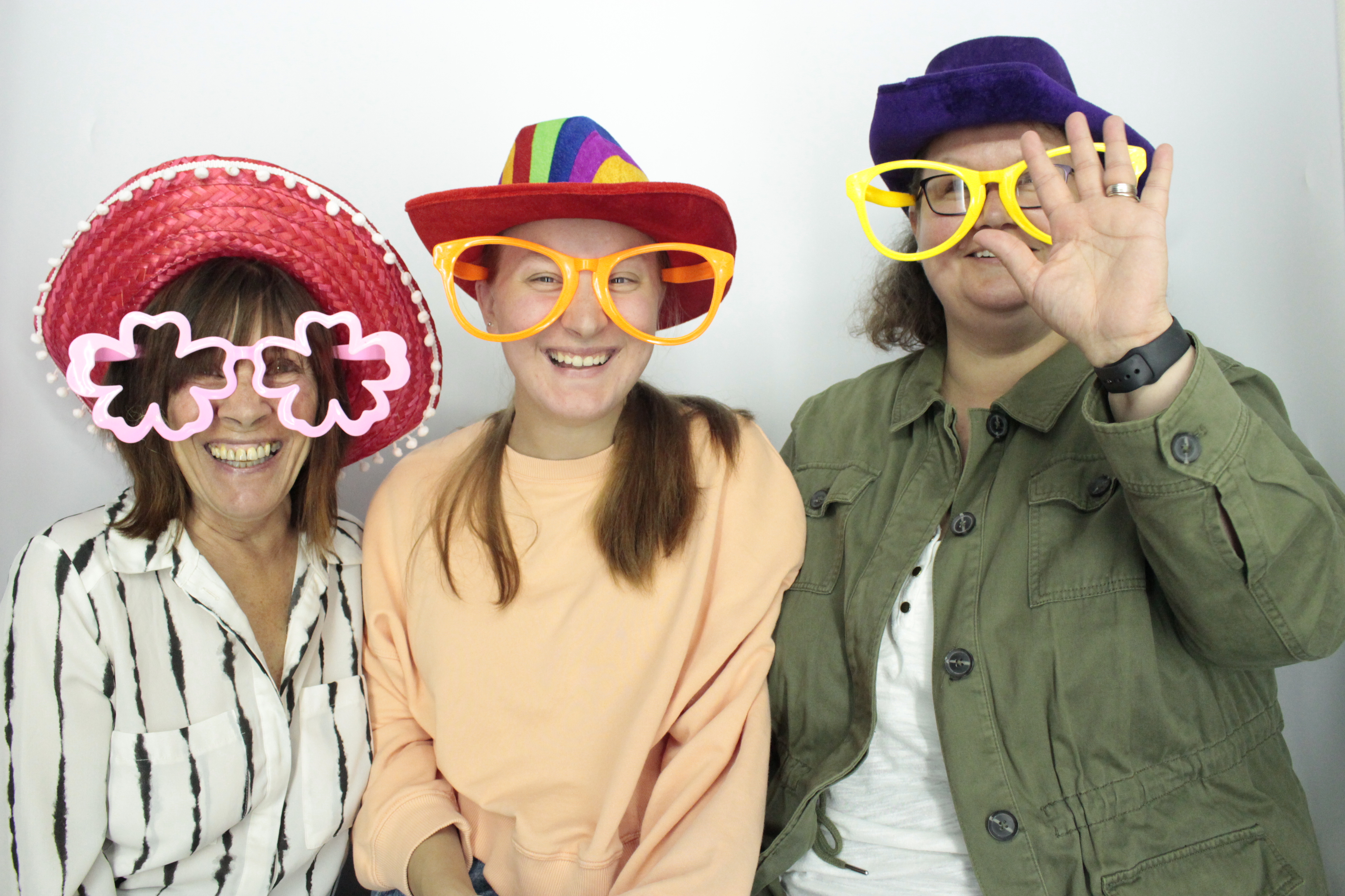 Elaine's Birthday Party | View more photos from the event at gallery.myphotoboothexperience.co.uk/u/MyPhotoBoothExperienceLtd/Elaines-Birthday-Party