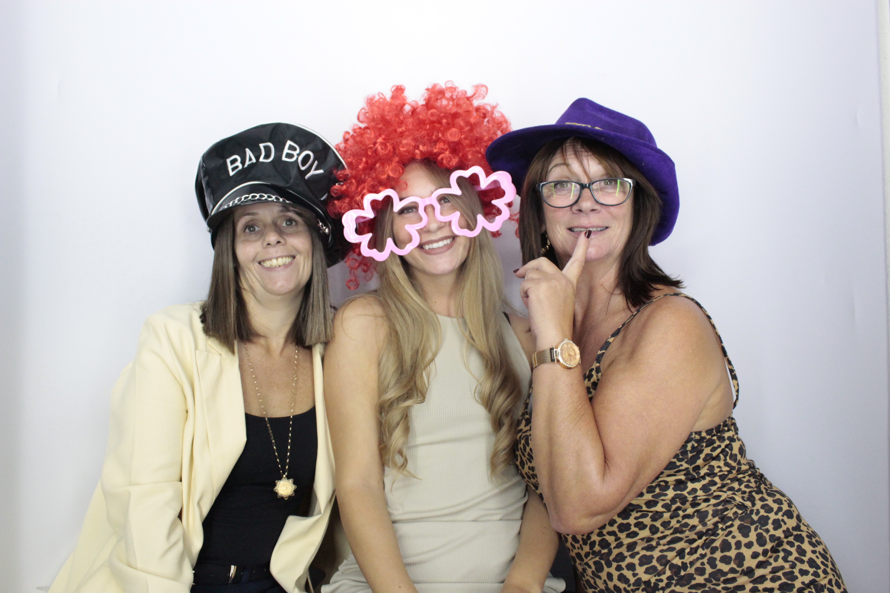 Elaine's Birthday Party | View more photos from the event at gallery.myphotoboothexperience.co.uk/u/MyPhotoBoothExperienceLtd/Elaines-Birthday-Party