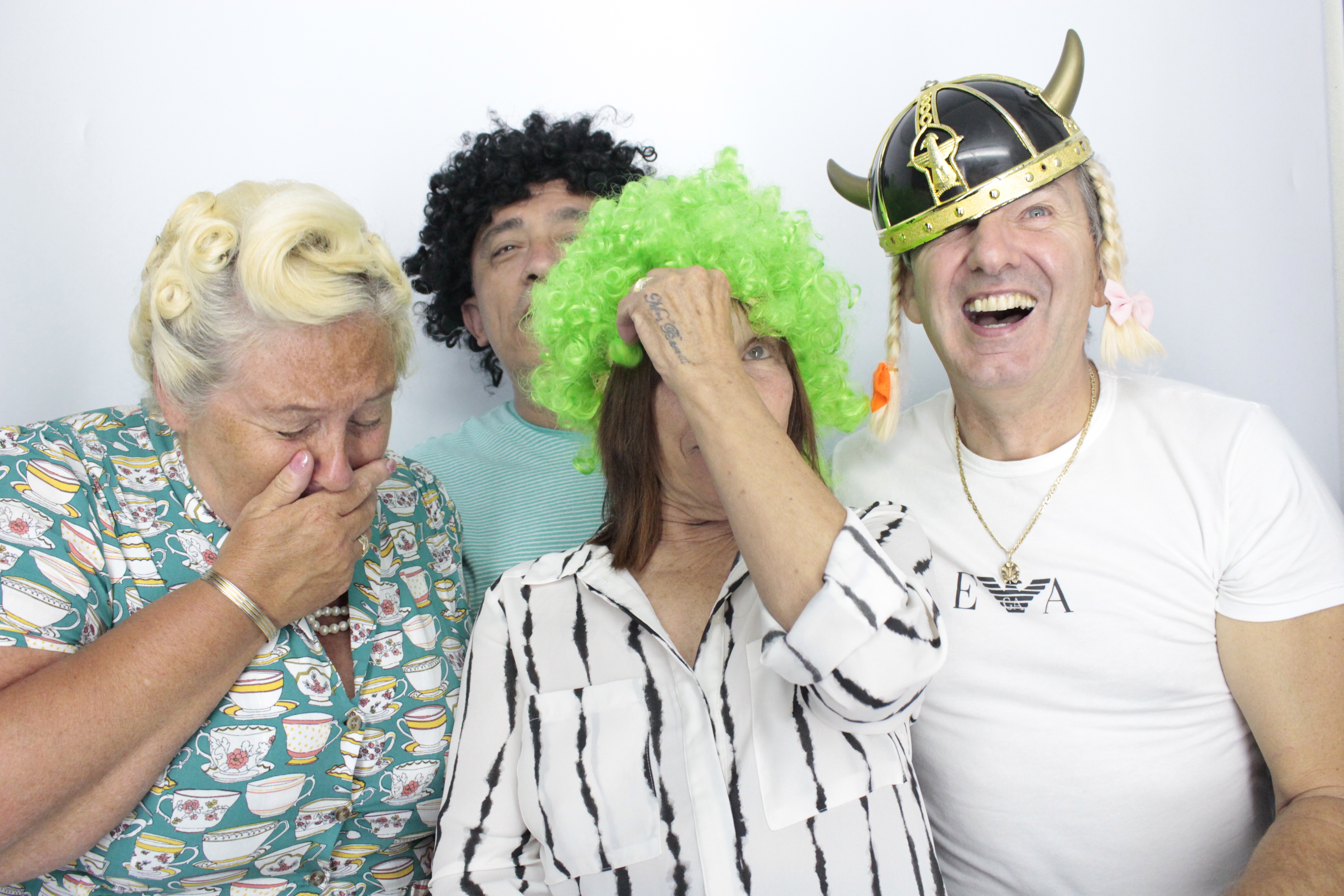 Elaine's Birthday Party | View more photos from the event at gallery.myphotoboothexperience.co.uk/u/MyPhotoBoothExperienceLtd/Elaines-Birthday-Party