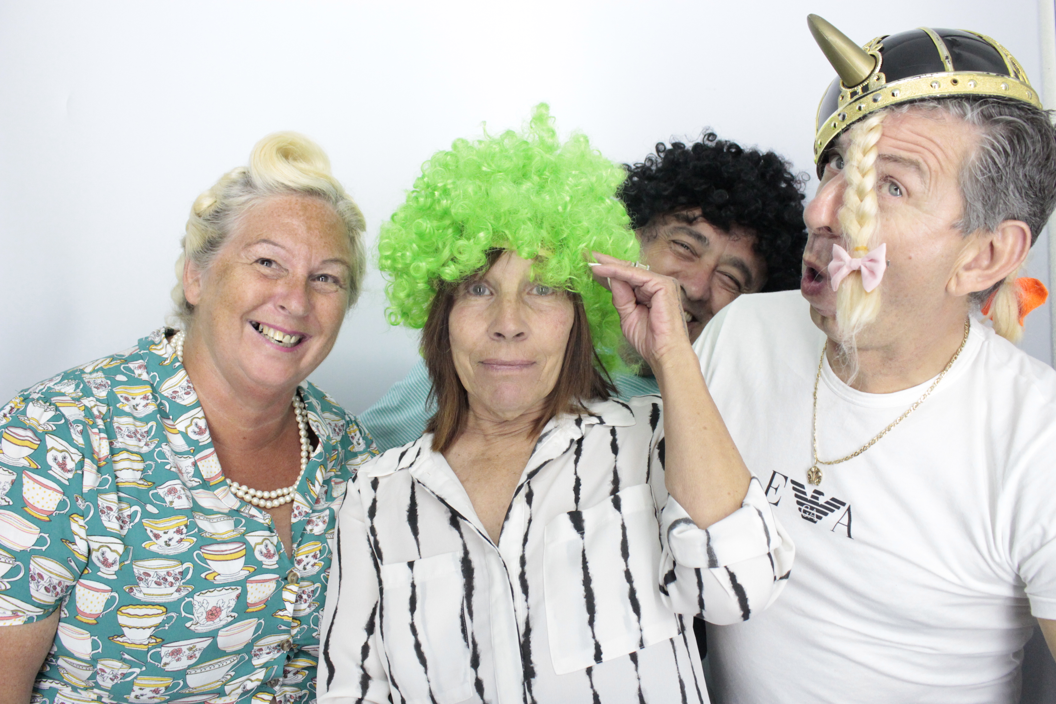 Elaine's Birthday Party | View more photos from the event at gallery.myphotoboothexperience.co.uk/u/MyPhotoBoothExperienceLtd/Elaines-Birthday-Party