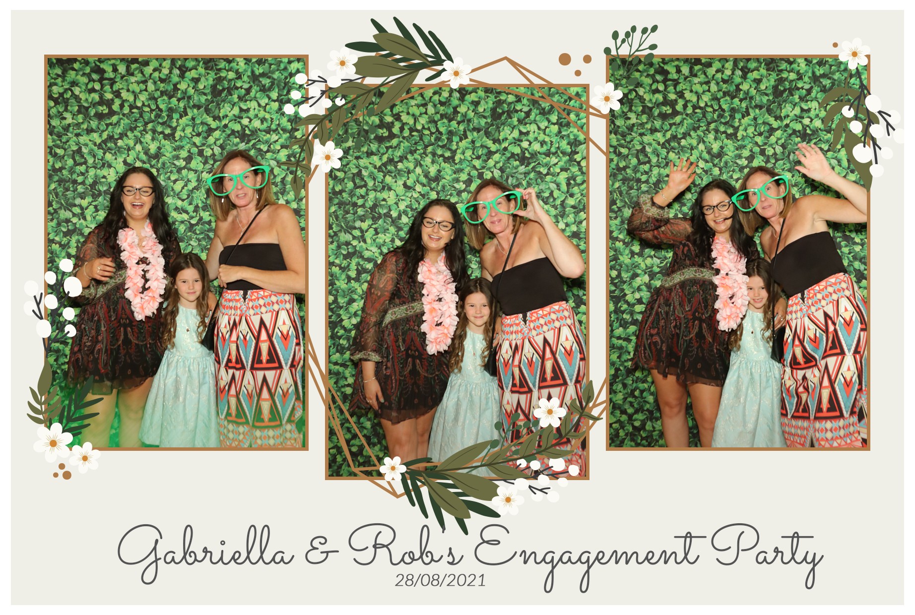 Gabriella & Robs Engagement | View more photos from the event at gallery.myphotoboothexperience.co.uk/u/MyPhotoBoothExperienceLtd/Gabriella-Robs-Engagement
