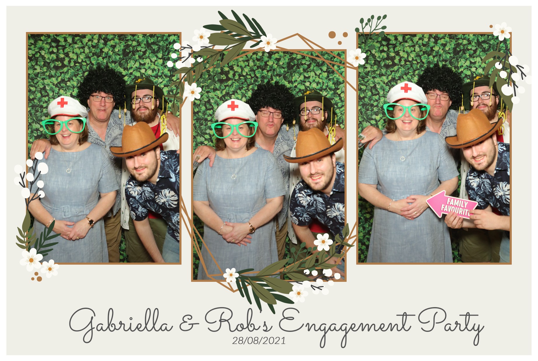 Gabriella & Robs Engagement | View more photos from the event at gallery.myphotoboothexperience.co.uk/u/MyPhotoBoothExperienceLtd/Gabriella-Robs-Engagement