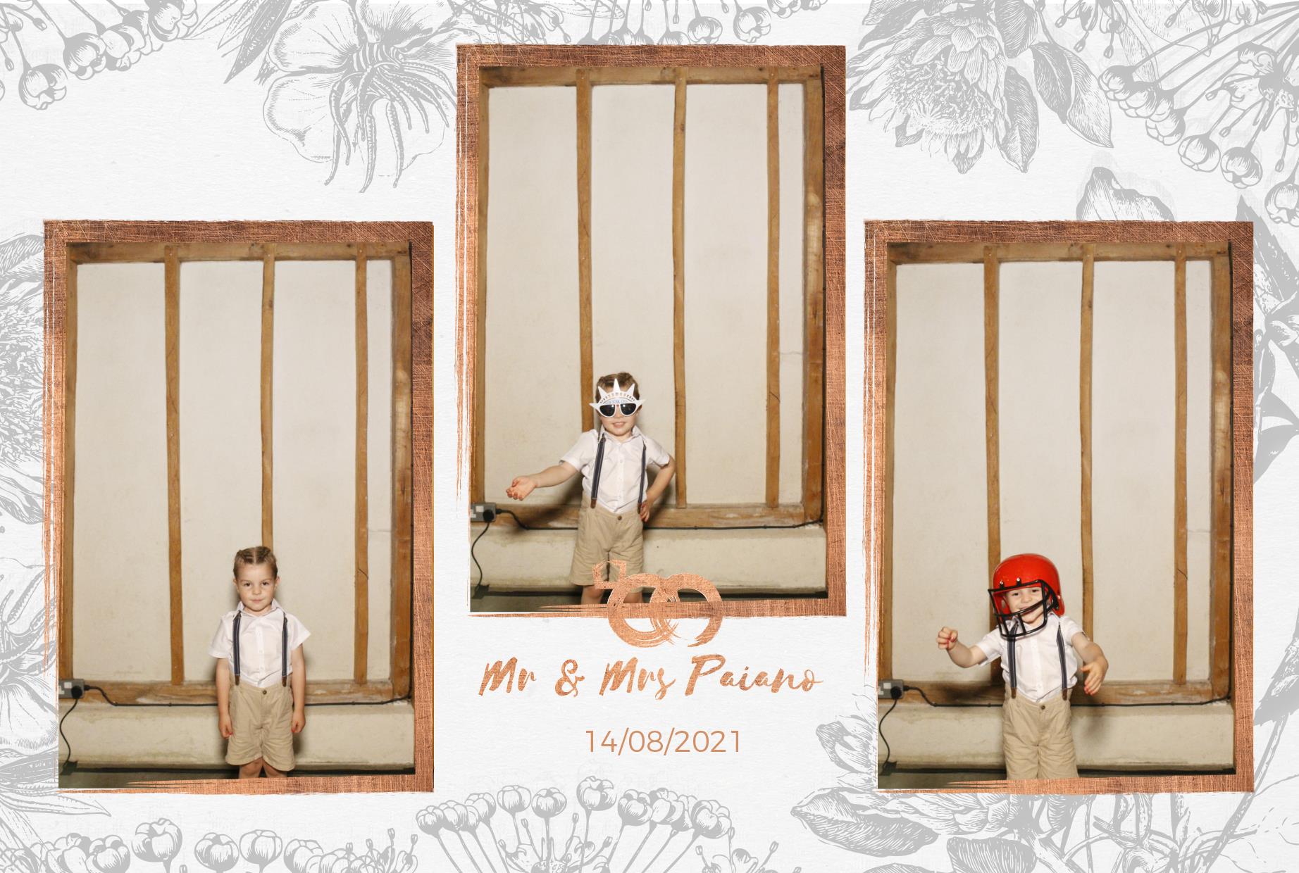 Gino & Amy's Wedding | View more photos from the event at gallery.myphotoboothexperience.co.uk/u/MyPhotoBoothExperienceLtd/Gino-Amys-Wedding