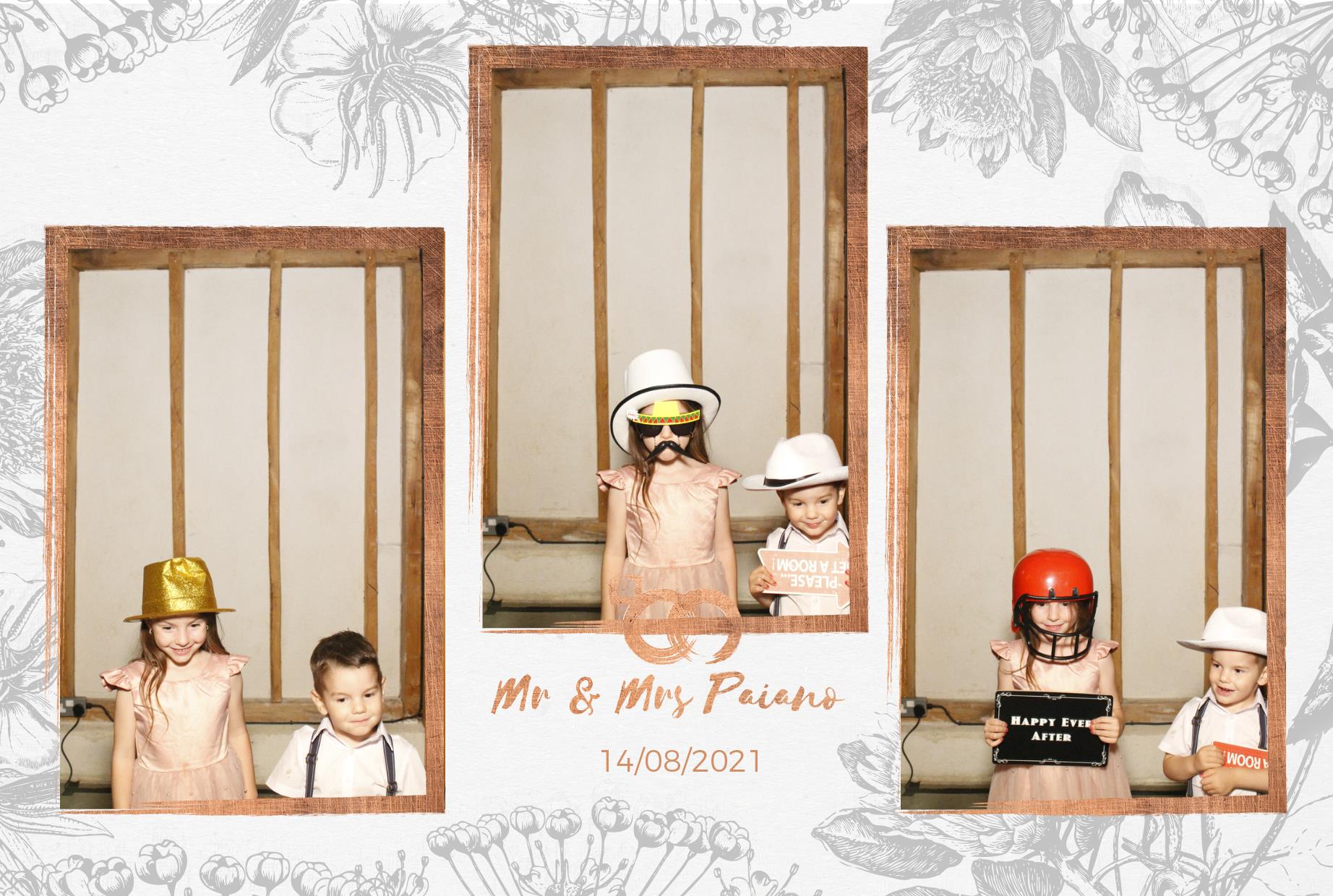 Gino & Amy's Wedding | View more photos from the event at gallery.myphotoboothexperience.co.uk/u/MyPhotoBoothExperienceLtd/Gino-Amys-Wedding
