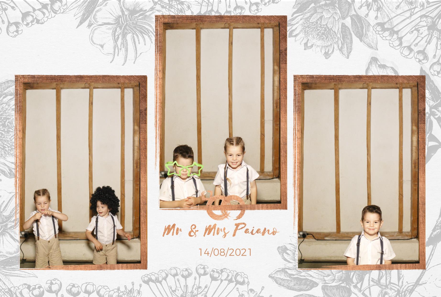 Gino & Amy's Wedding | View more photos from the event at gallery.myphotoboothexperience.co.uk/u/MyPhotoBoothExperienceLtd/Gino-Amys-Wedding
