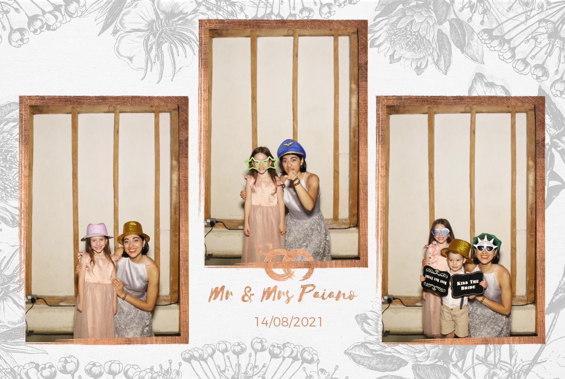 Gino & Amy's Wedding | View more photos from the event at gallery.myphotoboothexperience.co.uk/u/MyPhotoBoothExperienceLtd/Gino-Amys-Wedding