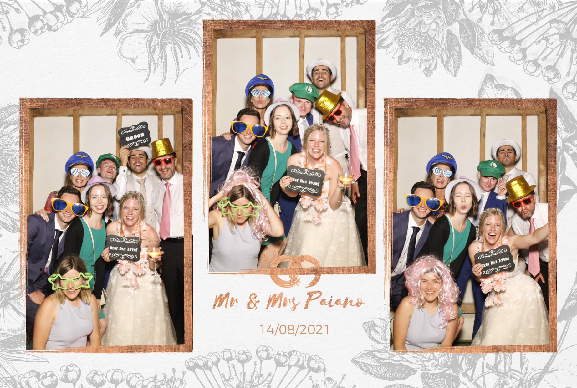 Gino & Amy's Wedding | View more photos from the event at gallery.myphotoboothexperience.co.uk/u/MyPhotoBoothExperienceLtd/Gino-Amys-Wedding