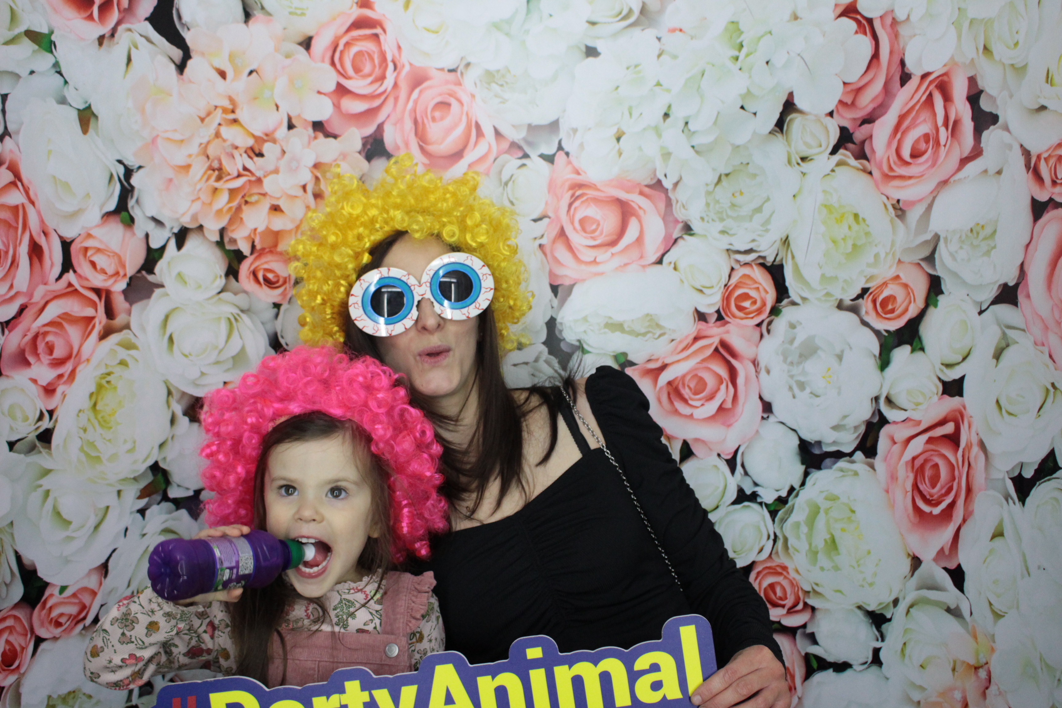 Harry and Hannah's Wedding  | View more photos from the event at gallery.myphotoboothexperience.co.uk/u/MyPhotoBoothExperienceLtd/Harry-and-Hannahs-Wedding