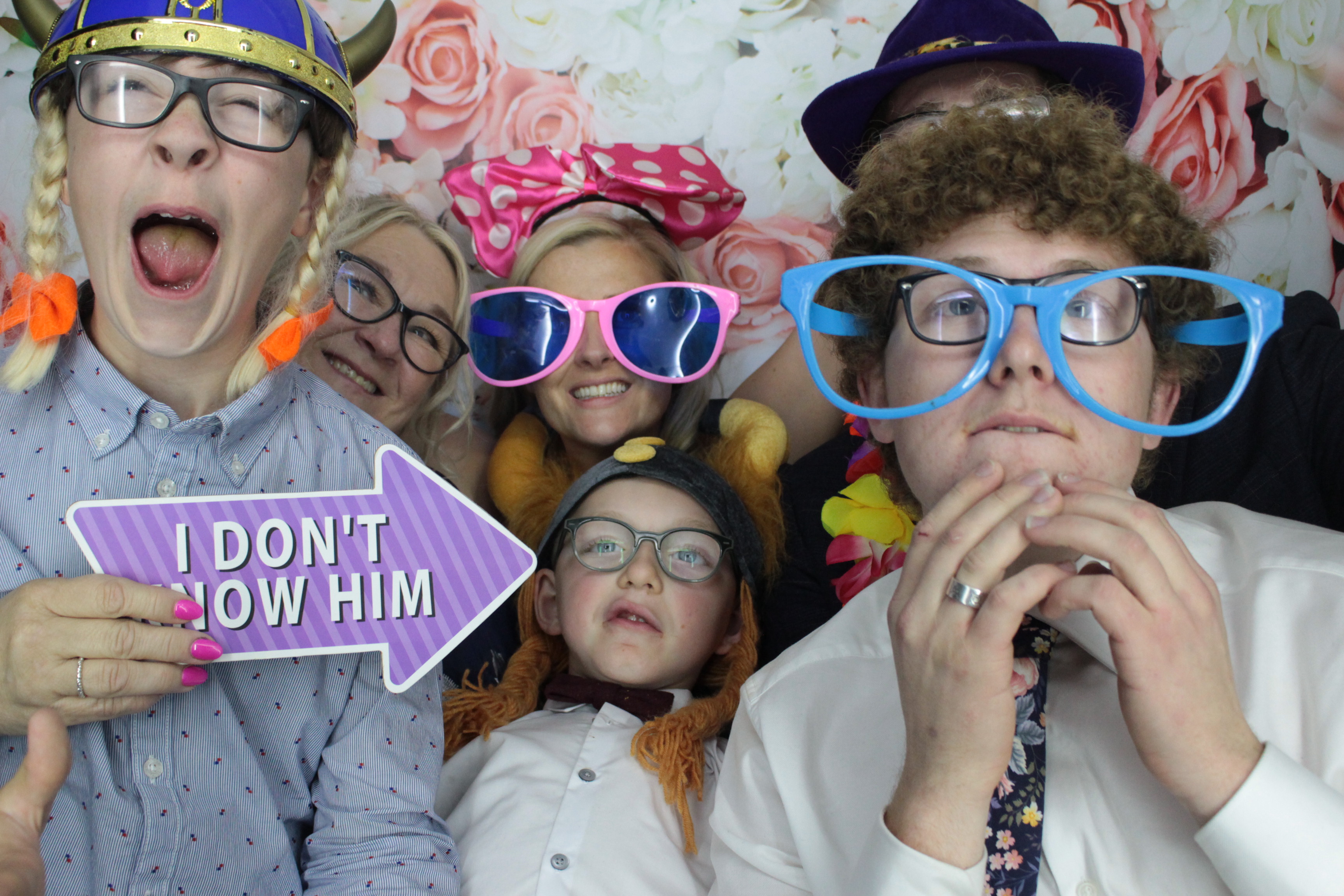 Harry and Hannah's Wedding  | View more photos from the event at gallery.myphotoboothexperience.co.uk/u/MyPhotoBoothExperienceLtd/Harry-and-Hannahs-Wedding