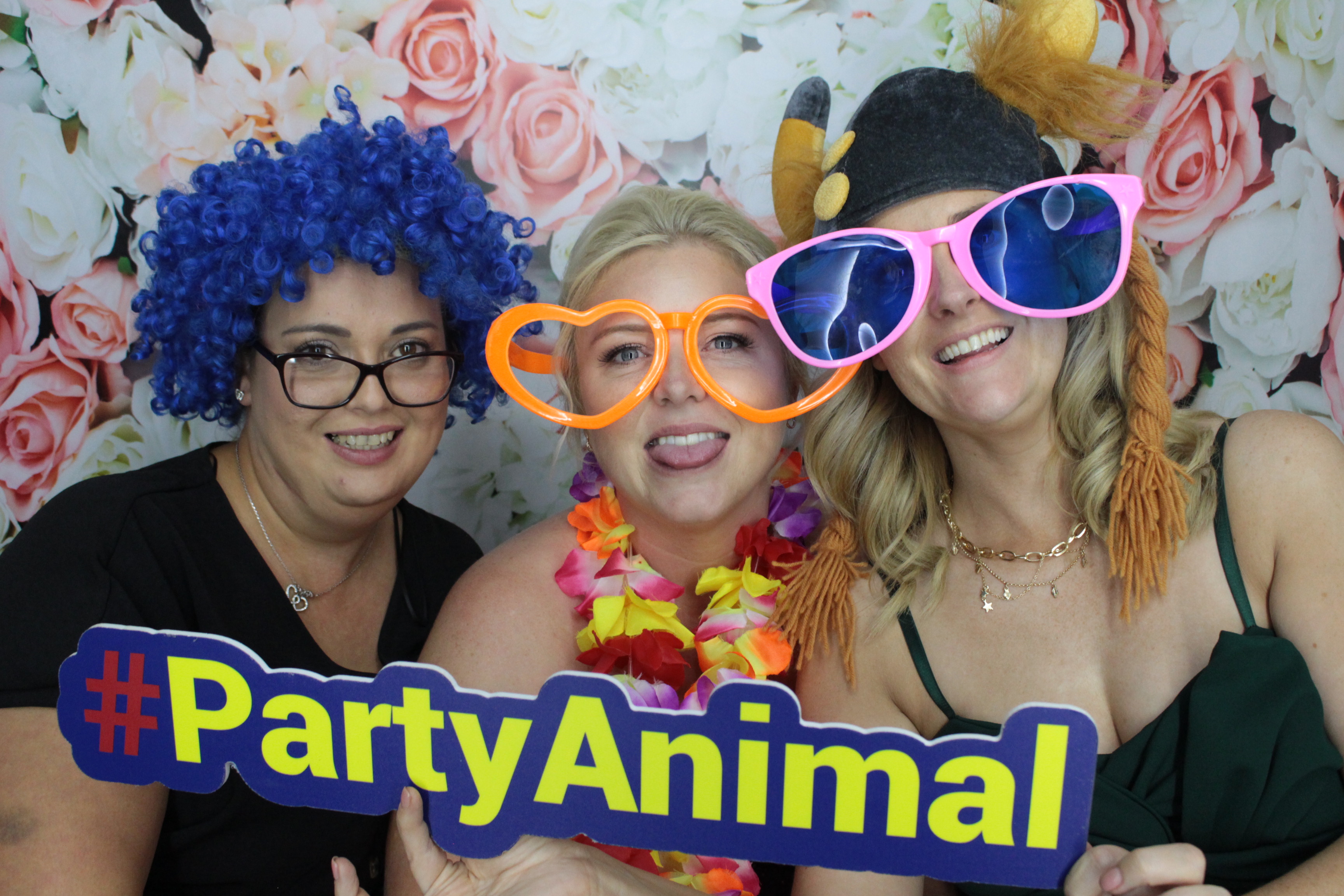 Harry and Hannah's Wedding  | View more photos from the event at gallery.myphotoboothexperience.co.uk/u/MyPhotoBoothExperienceLtd/Harry-and-Hannahs-Wedding