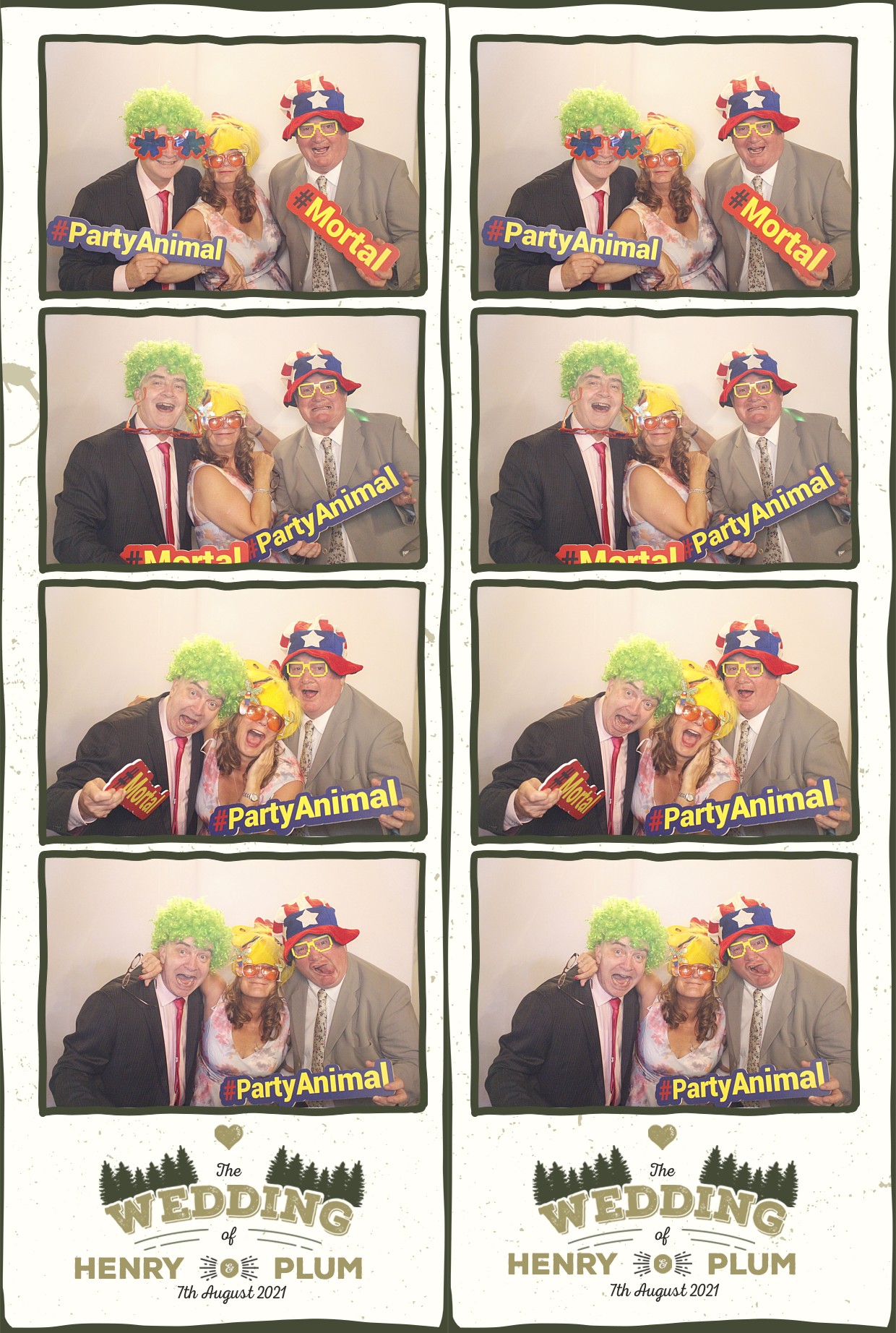 Henry & Plums Wedding | View more photos from the event at gallery.myphotoboothexperience.co.uk/u/MyPhotoBoothExperienceLtd/Henry-Plums-Wedding