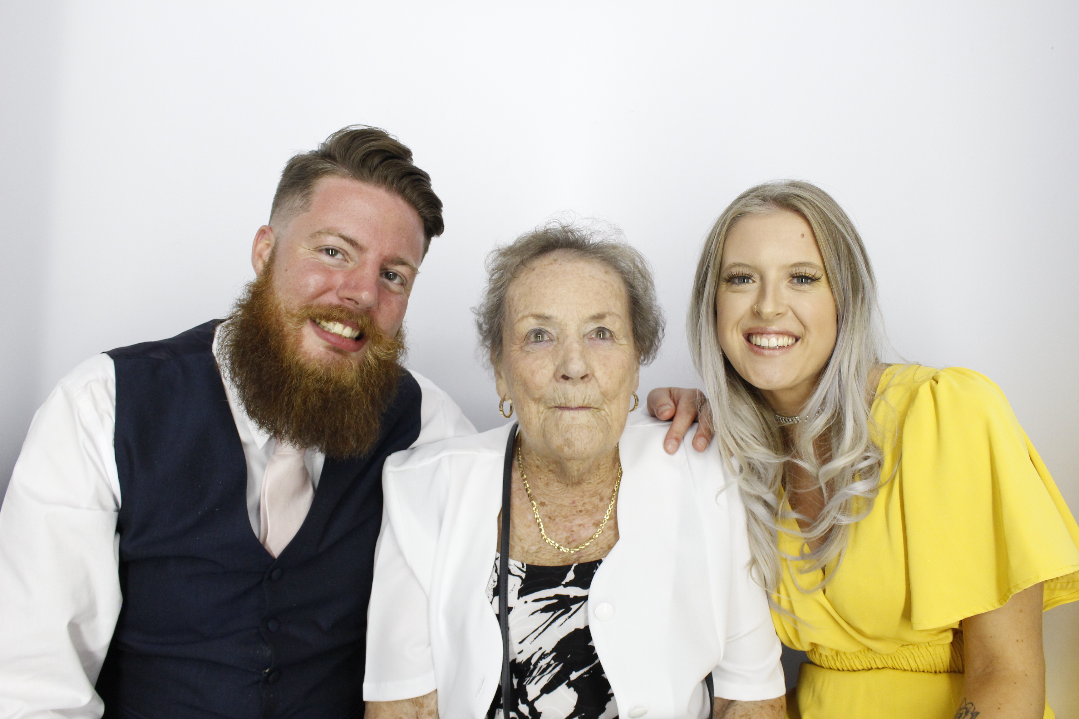 Holly & Ed's Wedding | View more photos from the event at gallery.myphotoboothexperience.co.uk/u/MyPhotoBoothExperienceLtd/Holly-Eds-Wedding