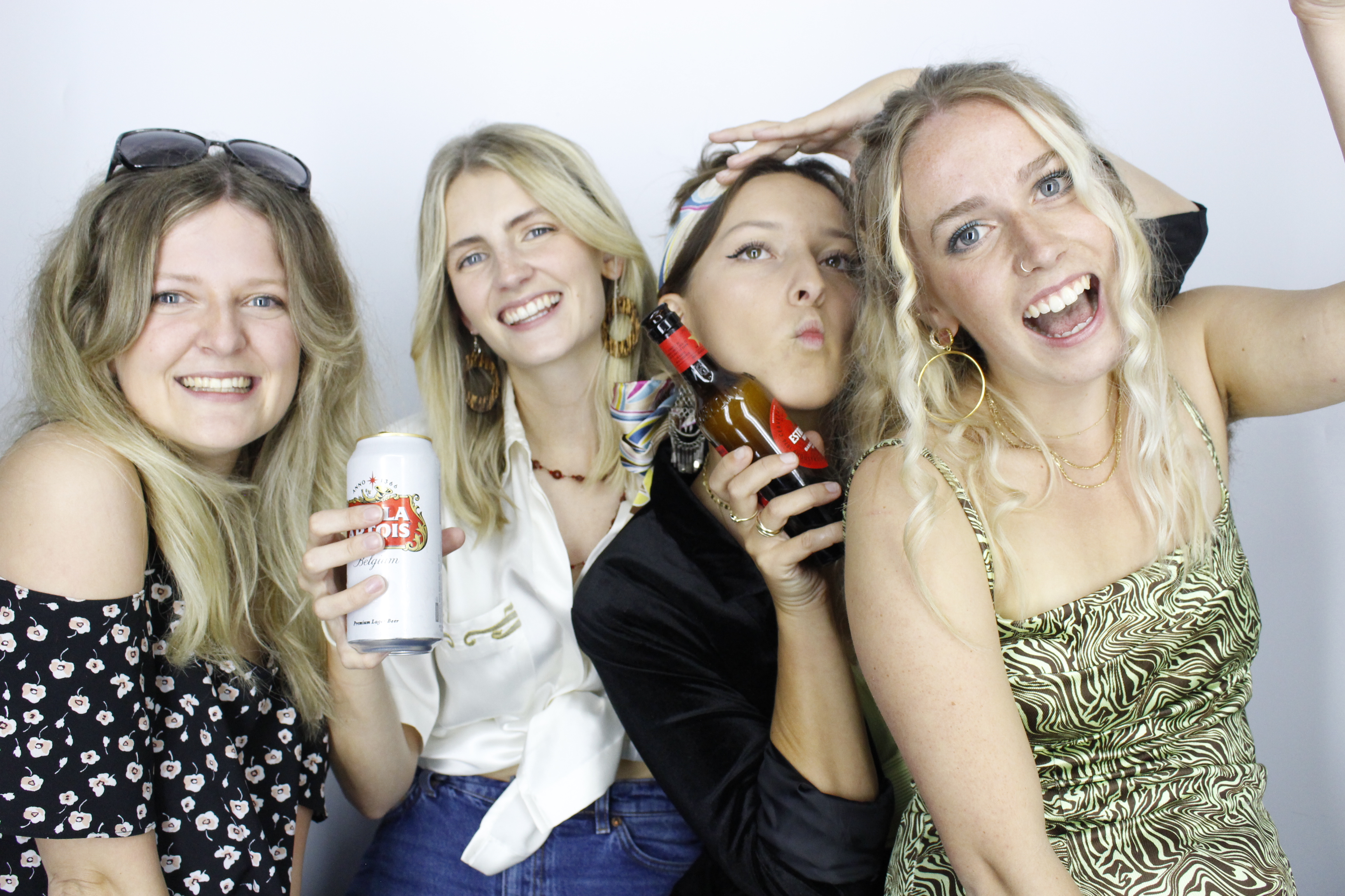 Hugo's 21st Birthday  | View more photos from the event at gallery.myphotoboothexperience.co.uk/u/MyPhotoBoothExperienceLtd/Hugos-21st-Birthday