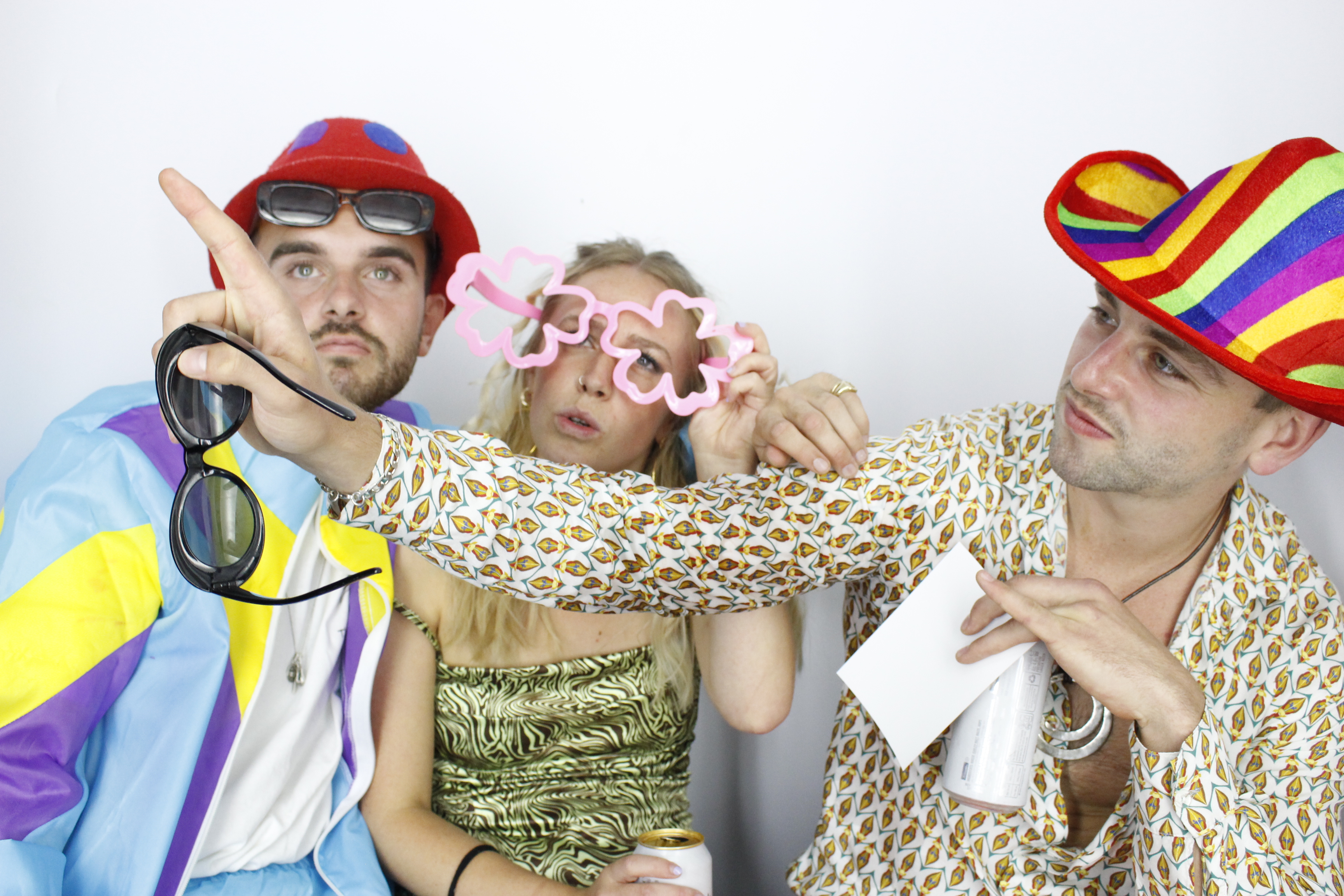 Hugo's 21st Birthday  | View more photos from the event at gallery.myphotoboothexperience.co.uk/u/MyPhotoBoothExperienceLtd/Hugos-21st-Birthday