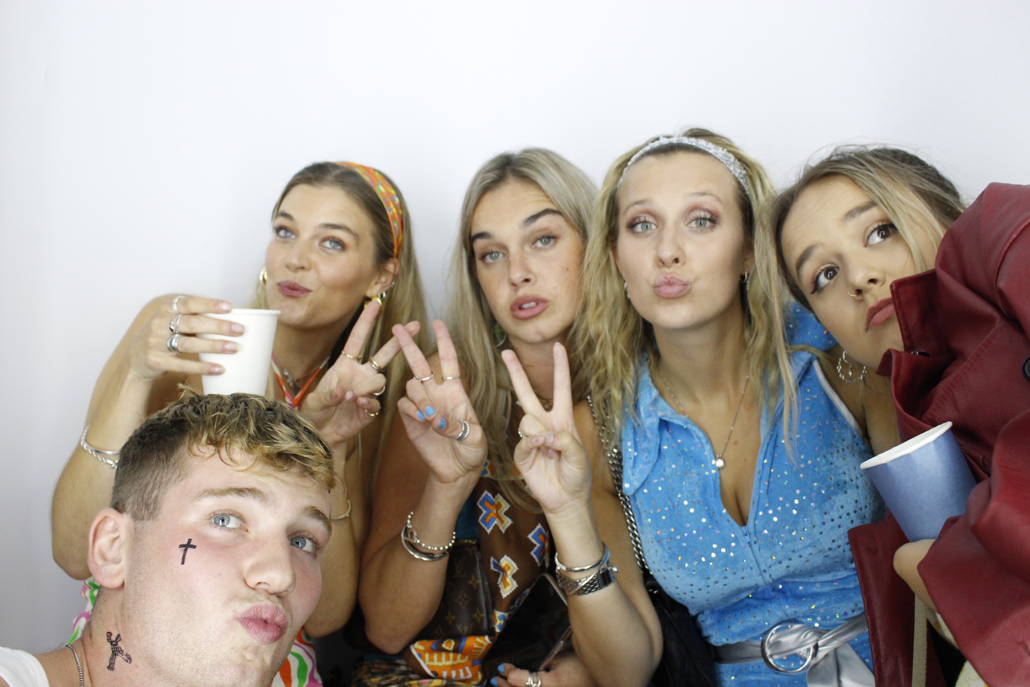 Hugo's 21st Birthday  | View more photos from the event at gallery.myphotoboothexperience.co.uk/u/MyPhotoBoothExperienceLtd/Hugos-21st-Birthday