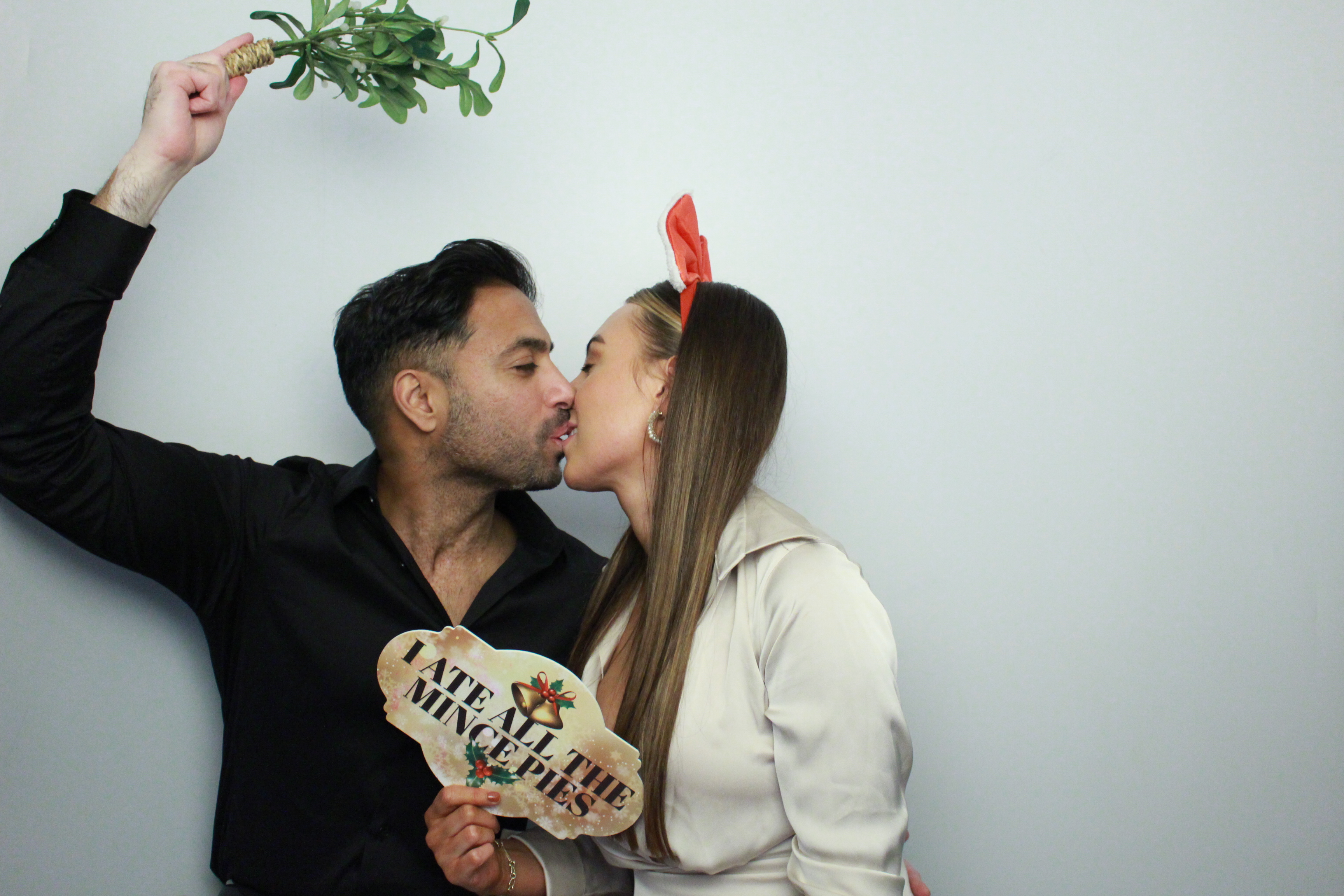 Hyve Christmas Party | View more photos from the event at gallery.myphotoboothexperience.co.uk/u/MyPhotoBoothExperienceLtd/Hyve-Christmas-Party