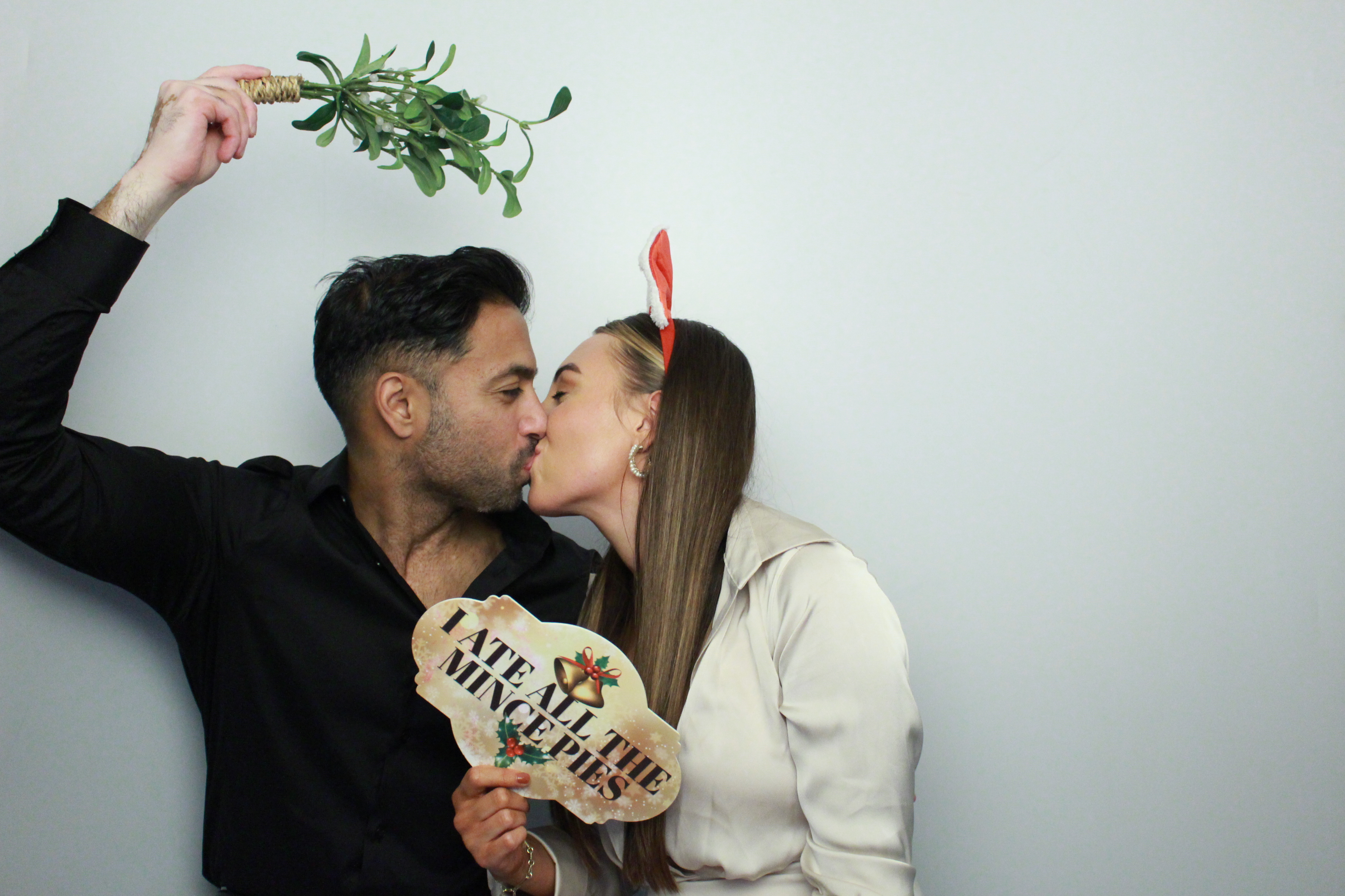 Hyve Christmas Party | View more photos from the event at gallery.myphotoboothexperience.co.uk/u/MyPhotoBoothExperienceLtd/Hyve-Christmas-Party