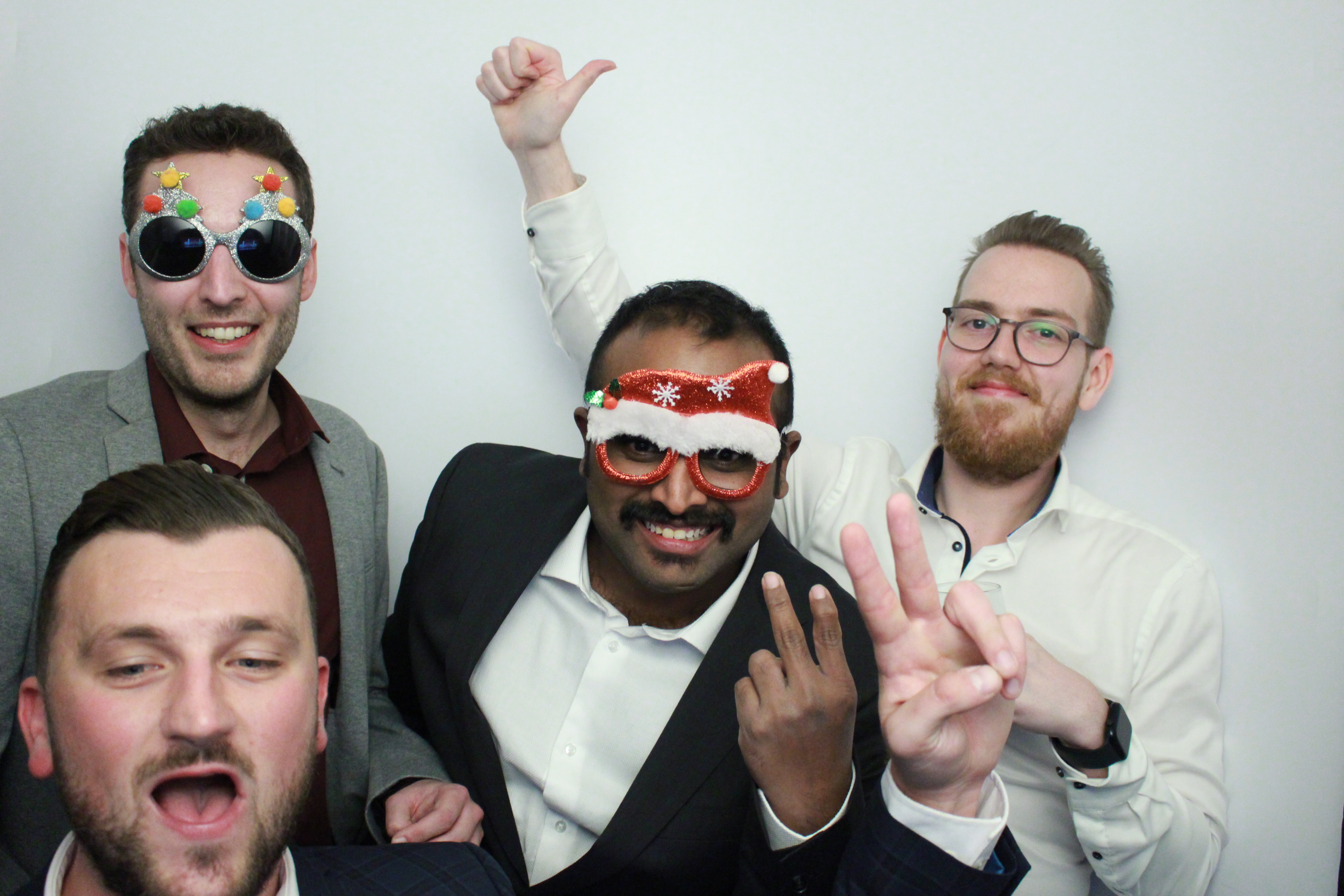 Hyve Christmas Party | View more photos from the event at gallery.myphotoboothexperience.co.uk/u/MyPhotoBoothExperienceLtd/Hyve-Christmas-Party
