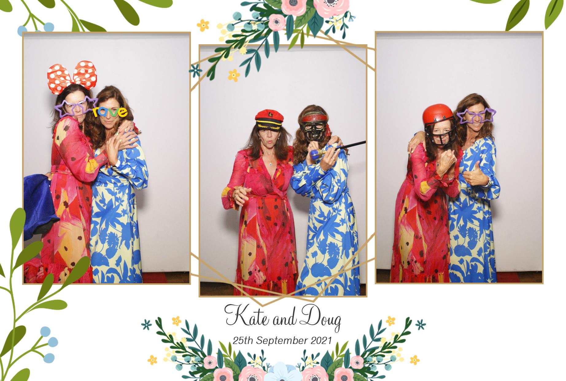 Kate and Doug's Wedding | View more photos from the event at gallery.myphotoboothexperience.co.uk/u/MyPhotoBoothExperienceLtd/Kate-and-Dougs-Wedding
