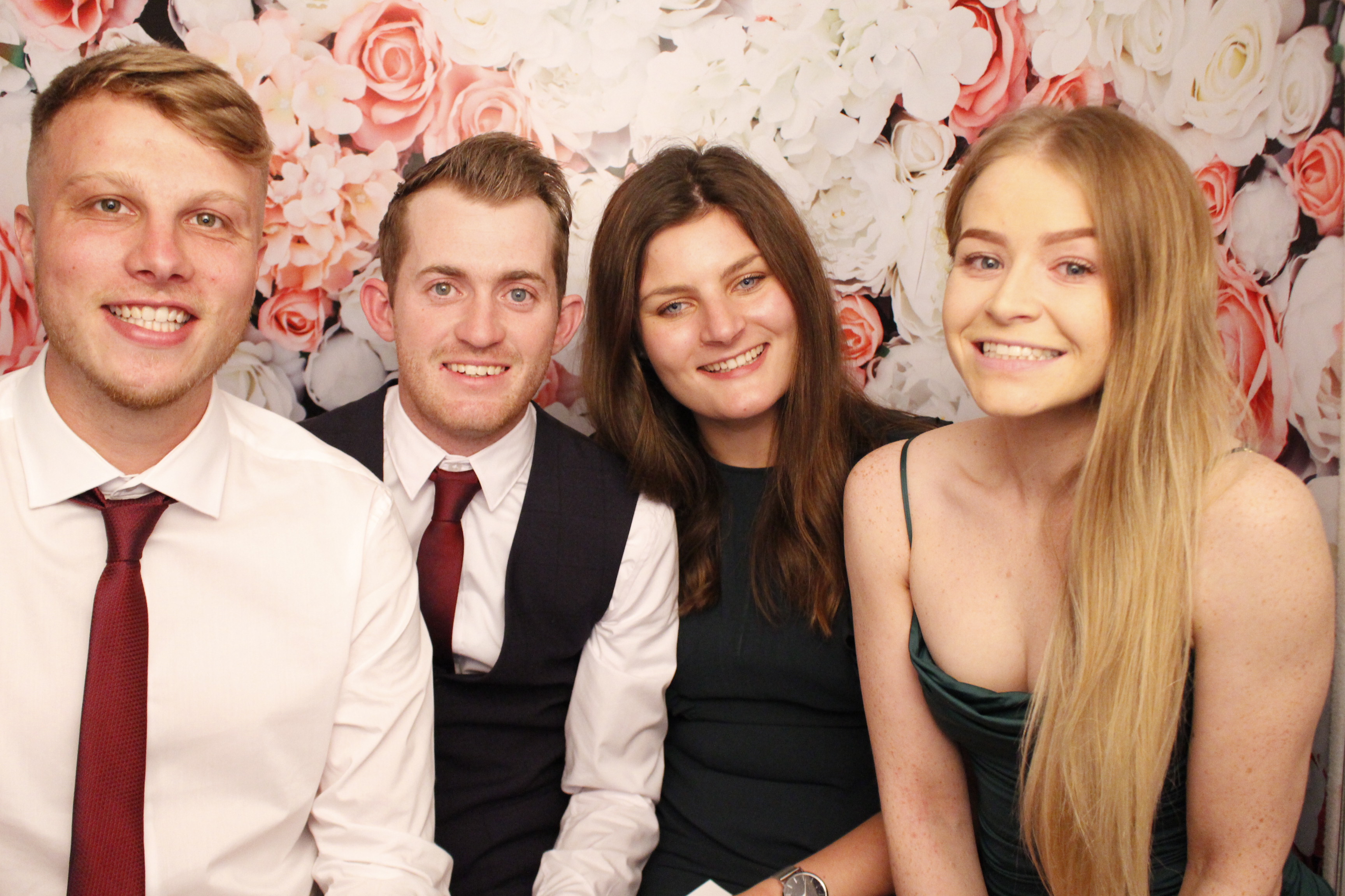 Katy & Sam's Wedding | View more photos from the event at gallery.myphotoboothexperience.co.uk/u/MyPhotoBoothExperienceLtd/Katy-Sams-Wedding