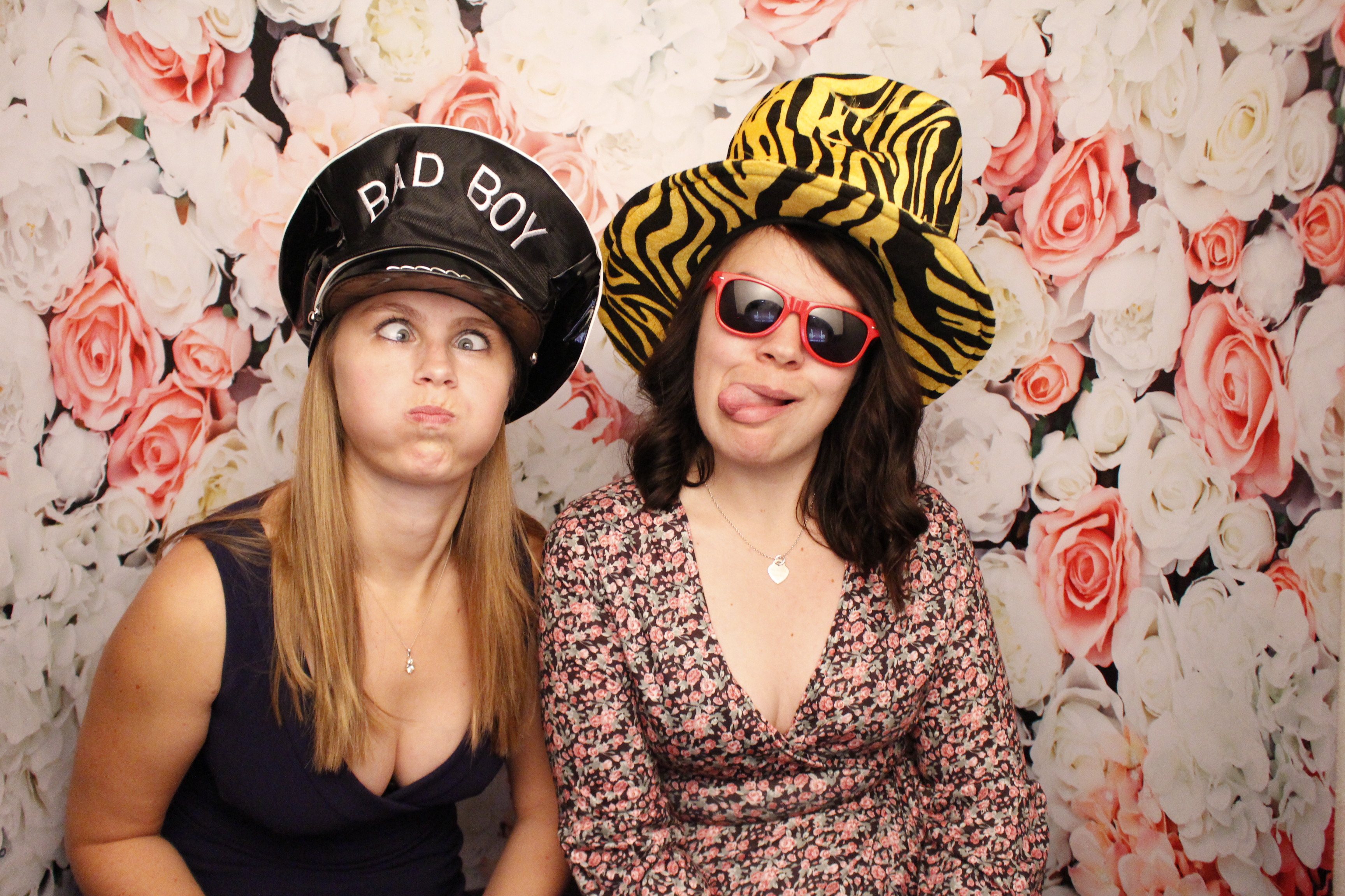 Katy & Sam's Wedding | View more photos from the event at gallery.myphotoboothexperience.co.uk/u/MyPhotoBoothExperienceLtd/Katy-Sams-Wedding