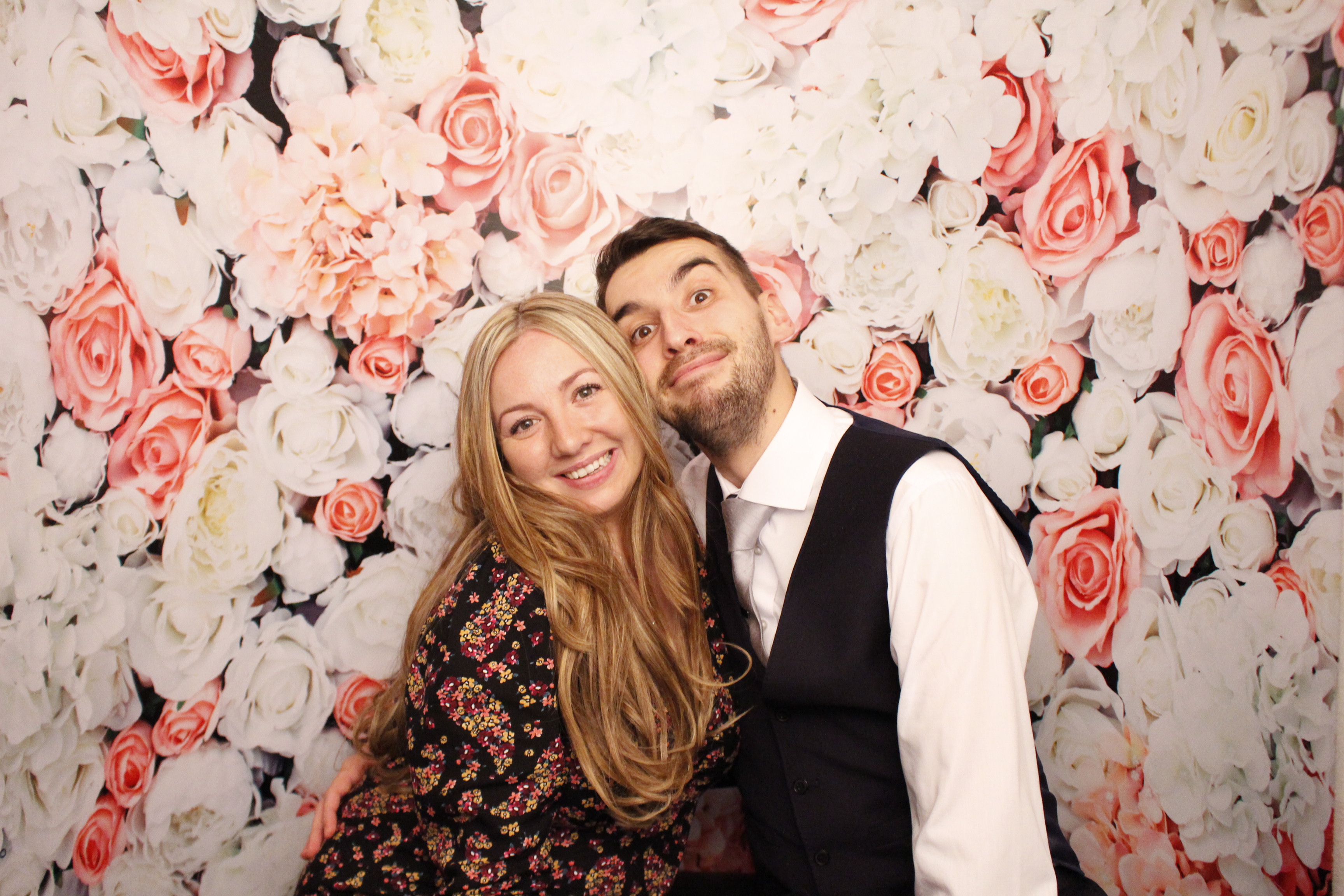 Katy & Sam's Wedding | View more photos from the event at gallery.myphotoboothexperience.co.uk/u/MyPhotoBoothExperienceLtd/Katy-Sams-Wedding