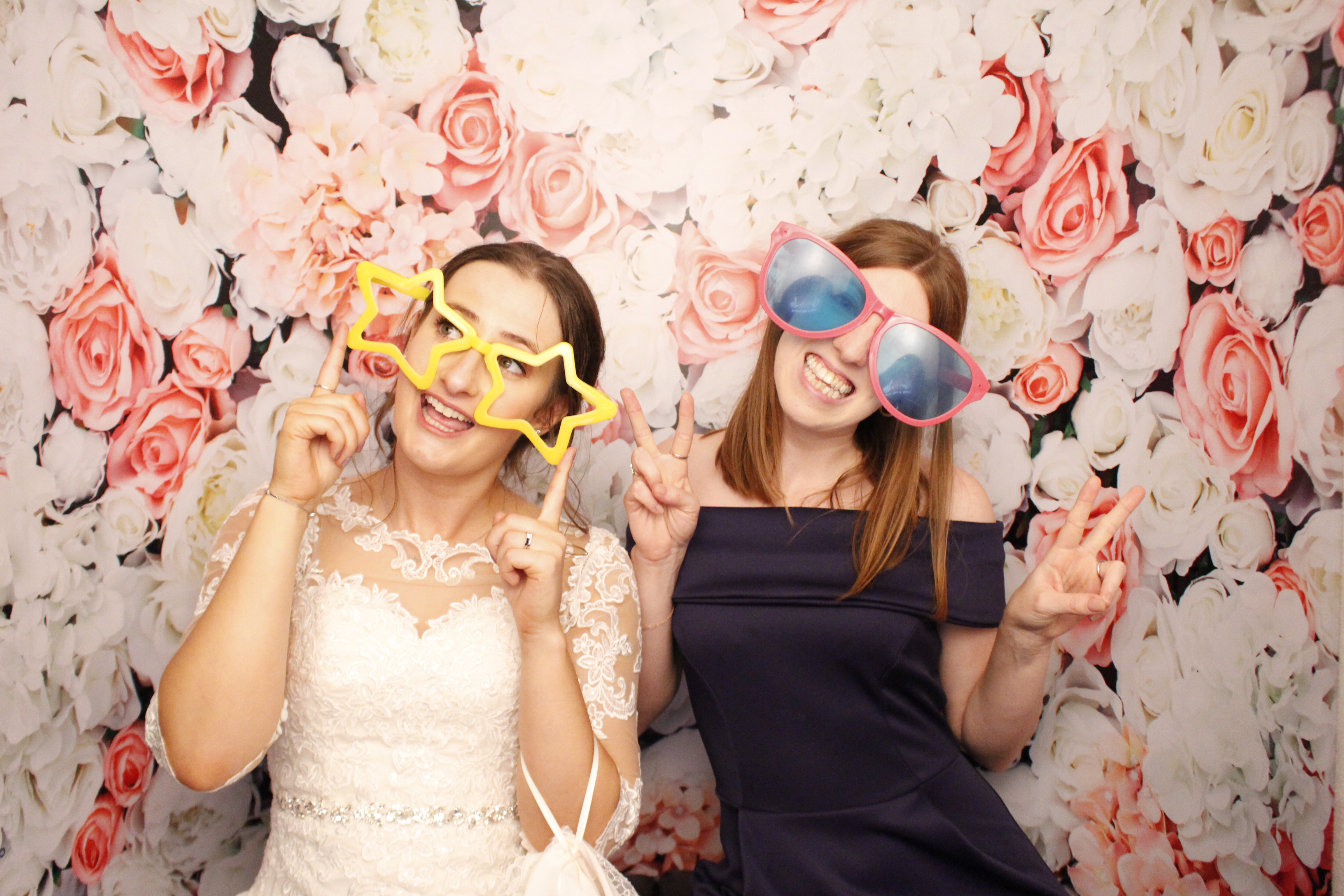 Katy & Sam's Wedding | View more photos from the event at gallery.myphotoboothexperience.co.uk/u/MyPhotoBoothExperienceLtd/Katy-Sams-Wedding