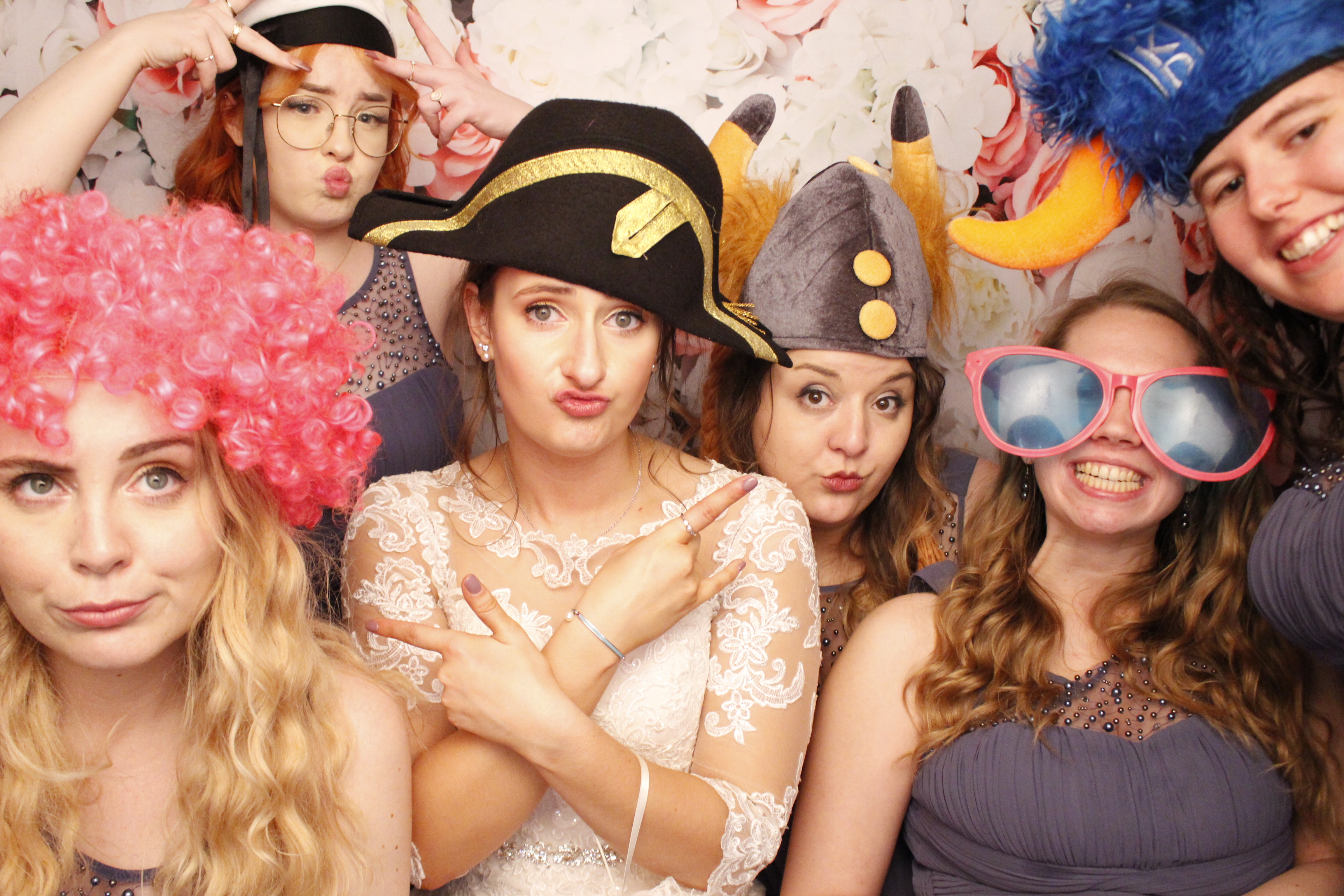 Katy & Sam's Wedding | View more photos from the event at gallery.myphotoboothexperience.co.uk/u/MyPhotoBoothExperienceLtd/Katy-Sams-Wedding