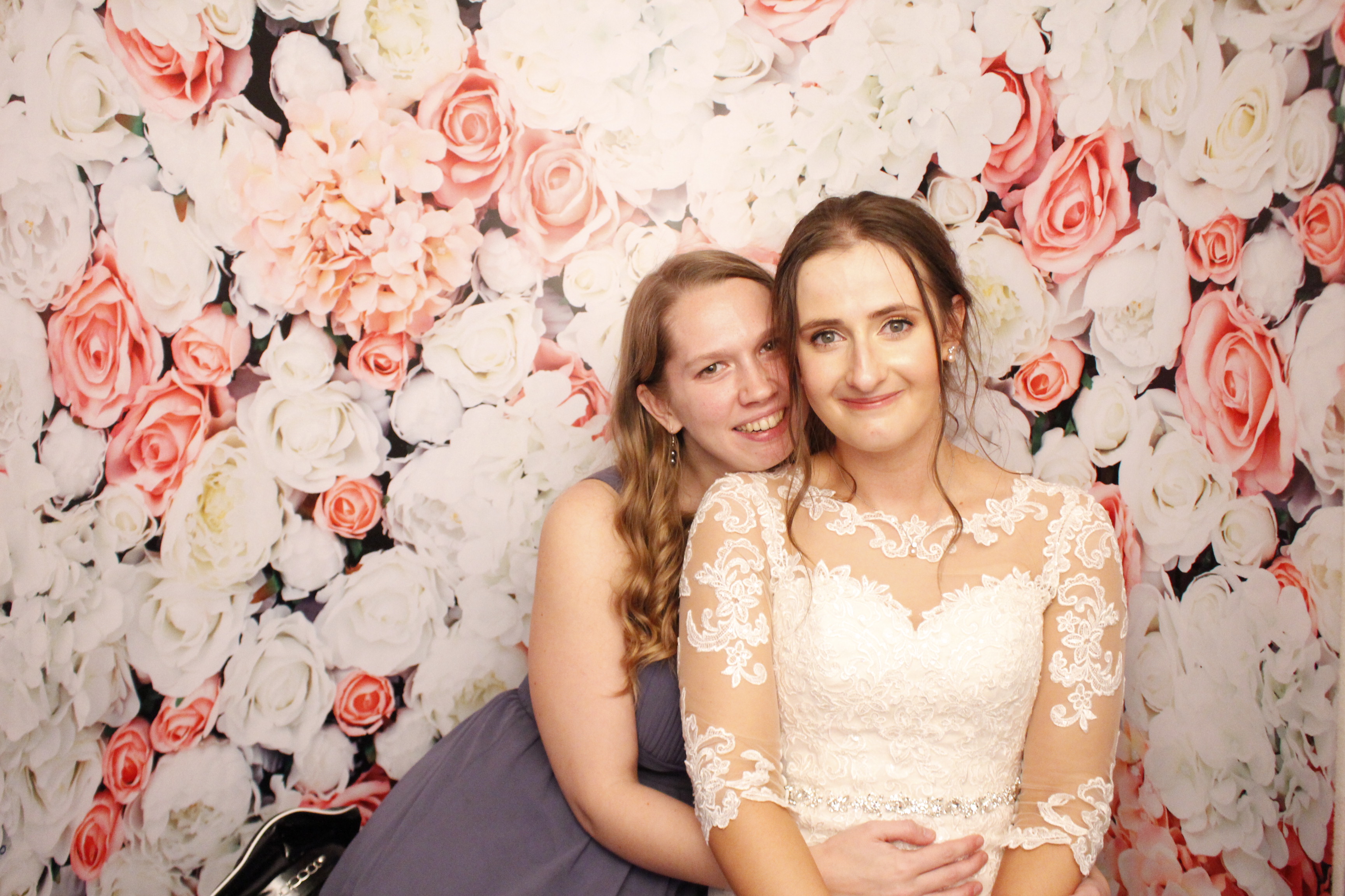 Katy & Sam's Wedding | View more photos from the event at gallery.myphotoboothexperience.co.uk/u/MyPhotoBoothExperienceLtd/Katy-Sams-Wedding