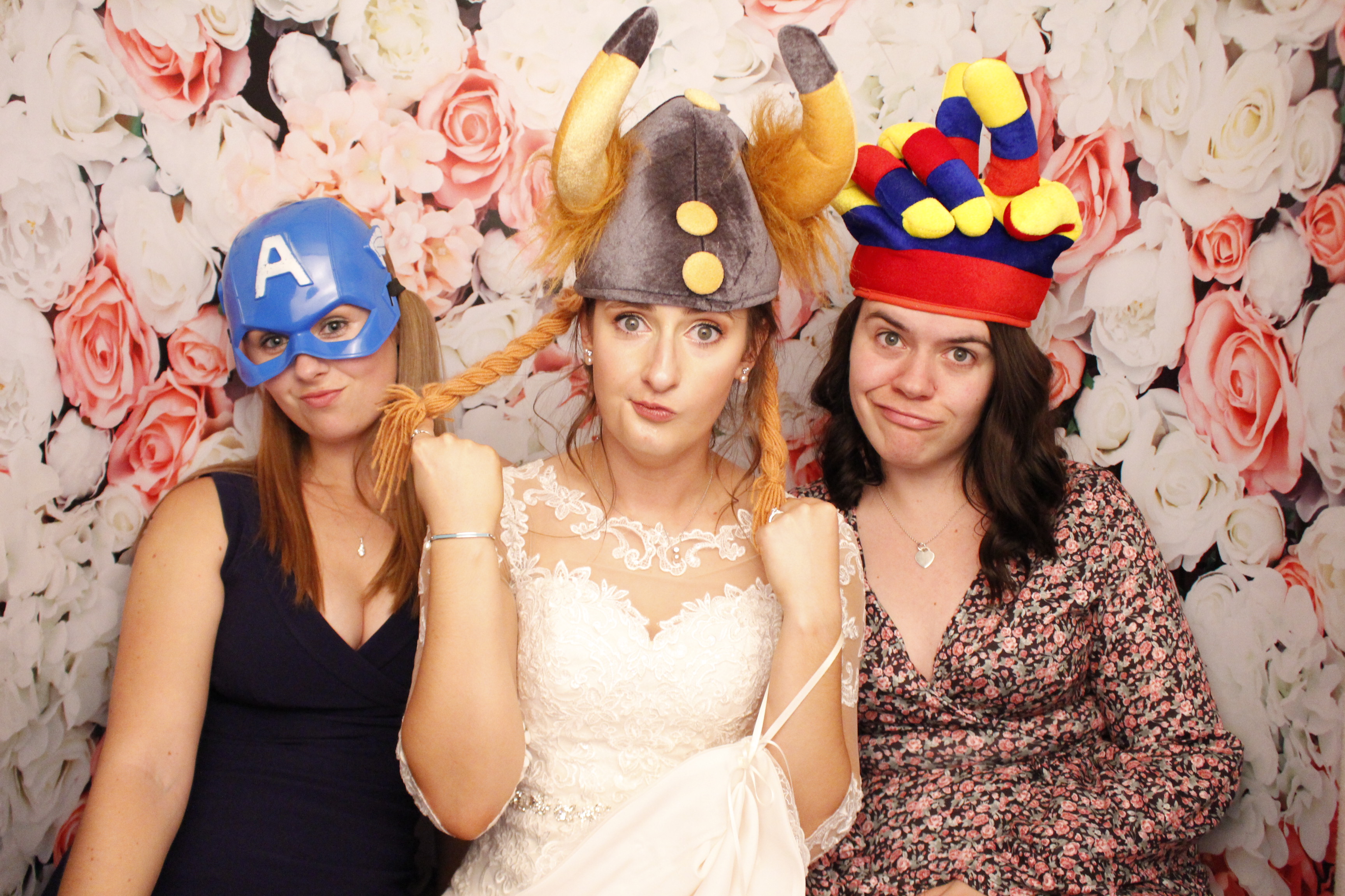 Katy & Sam's Wedding | View more photos from the event at gallery.myphotoboothexperience.co.uk/u/MyPhotoBoothExperienceLtd/Katy-Sams-Wedding