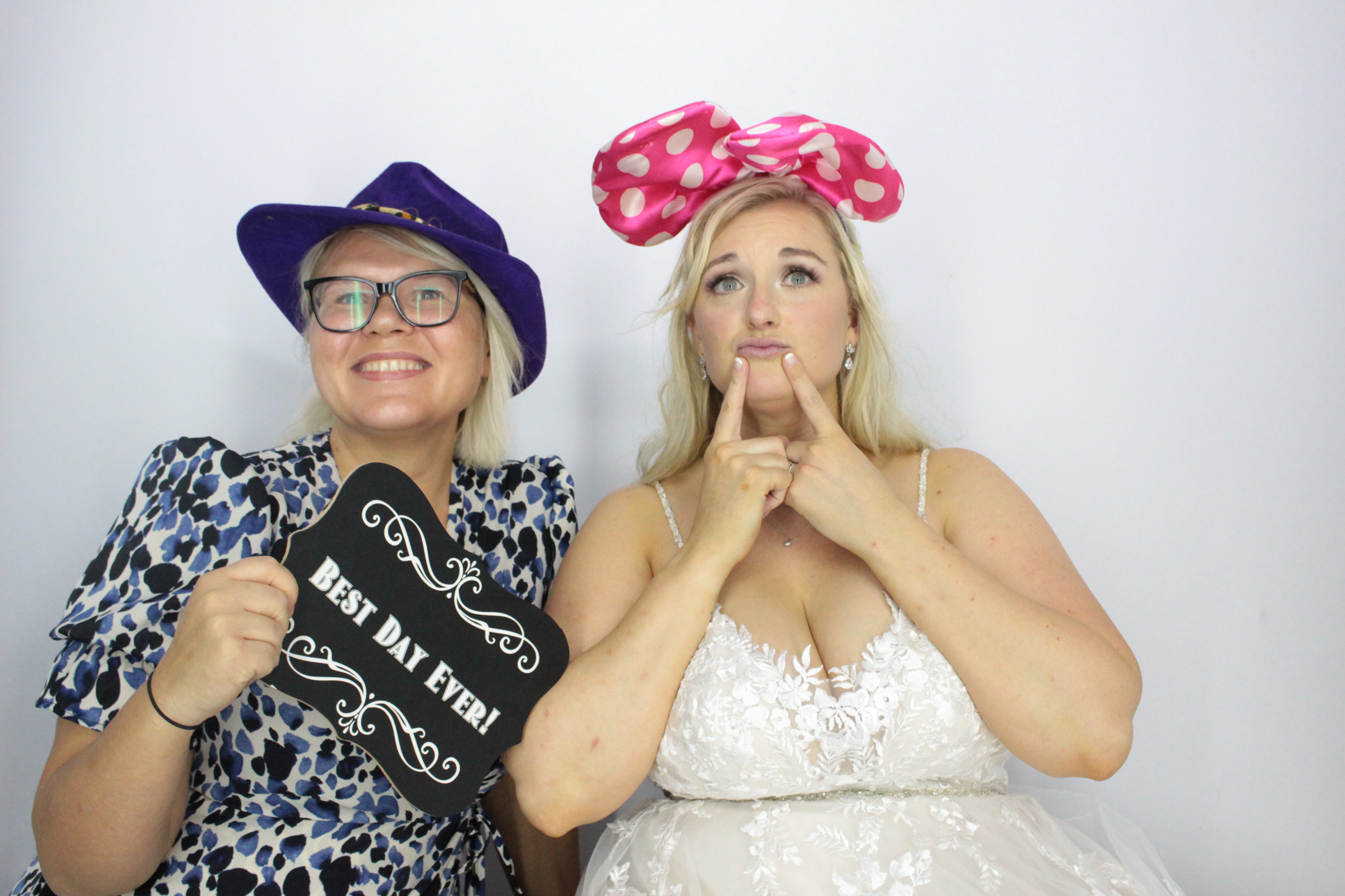Kirsty and Ben's Wedding  | View more photos from the event at gallery.myphotoboothexperience.co.uk/u/MyPhotoBoothExperienceLtd/Kirsty-and-Bens-Wedding