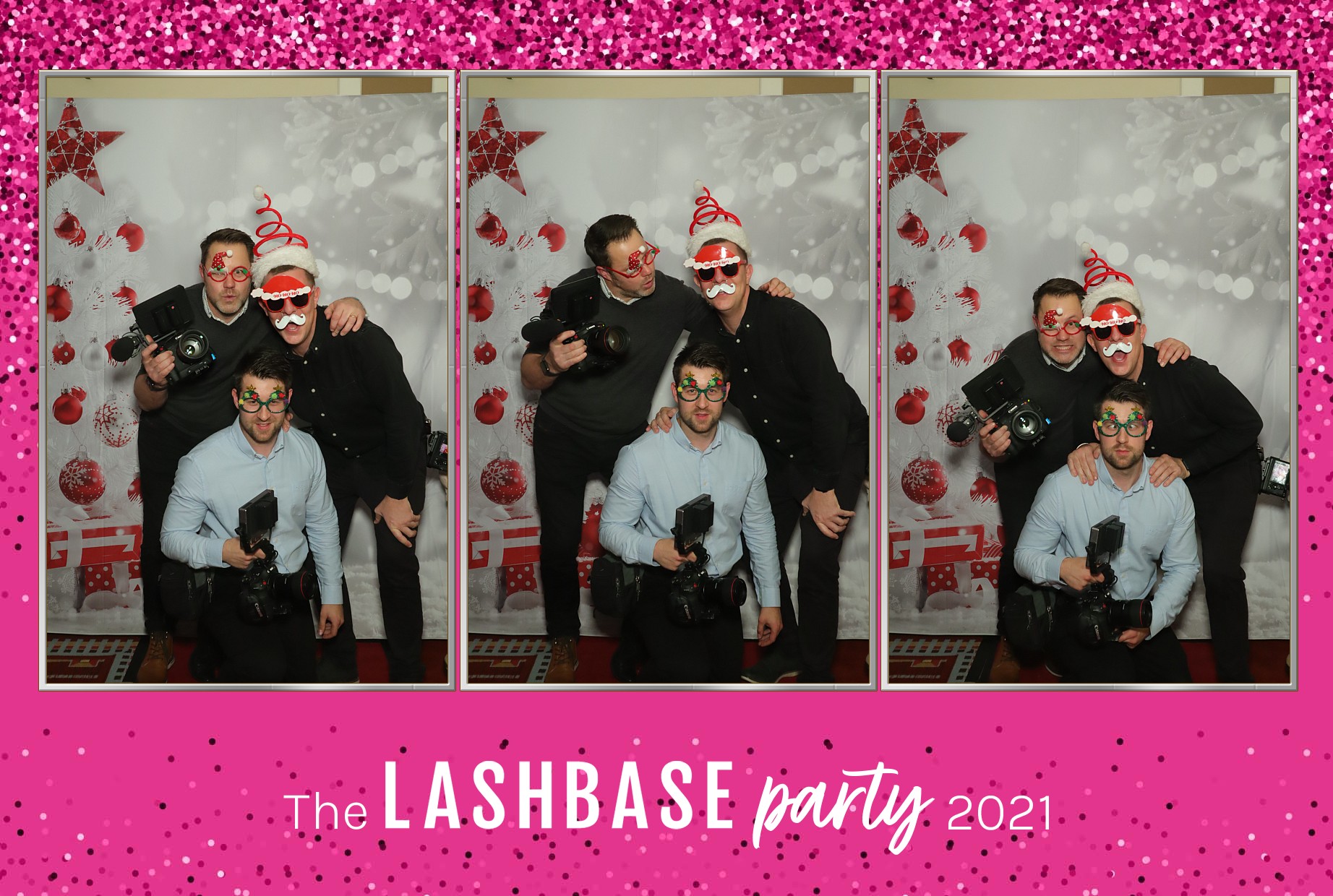LashBase Christmas Party 2021 | View more photos from the event at gallery.myphotoboothexperience.co.uk/u/MyPhotoBoothExperienceLtd/LashBase-Christmas-Party-2021
