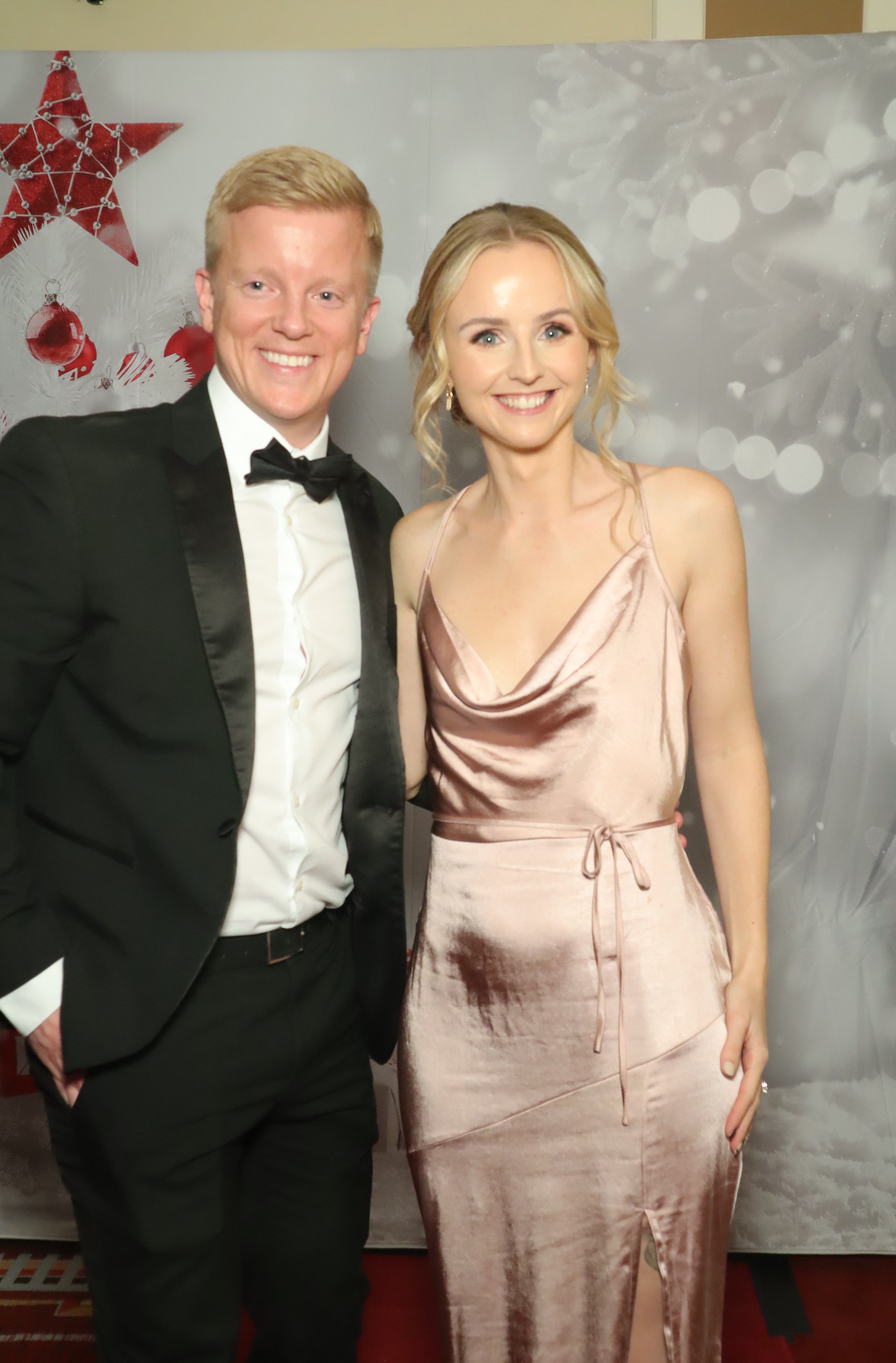 LashBase Christmas Party 2021 | View more photos from the event at gallery.myphotoboothexperience.co.uk/u/MyPhotoBoothExperienceLtd/LashBase-Christmas-Party-2021