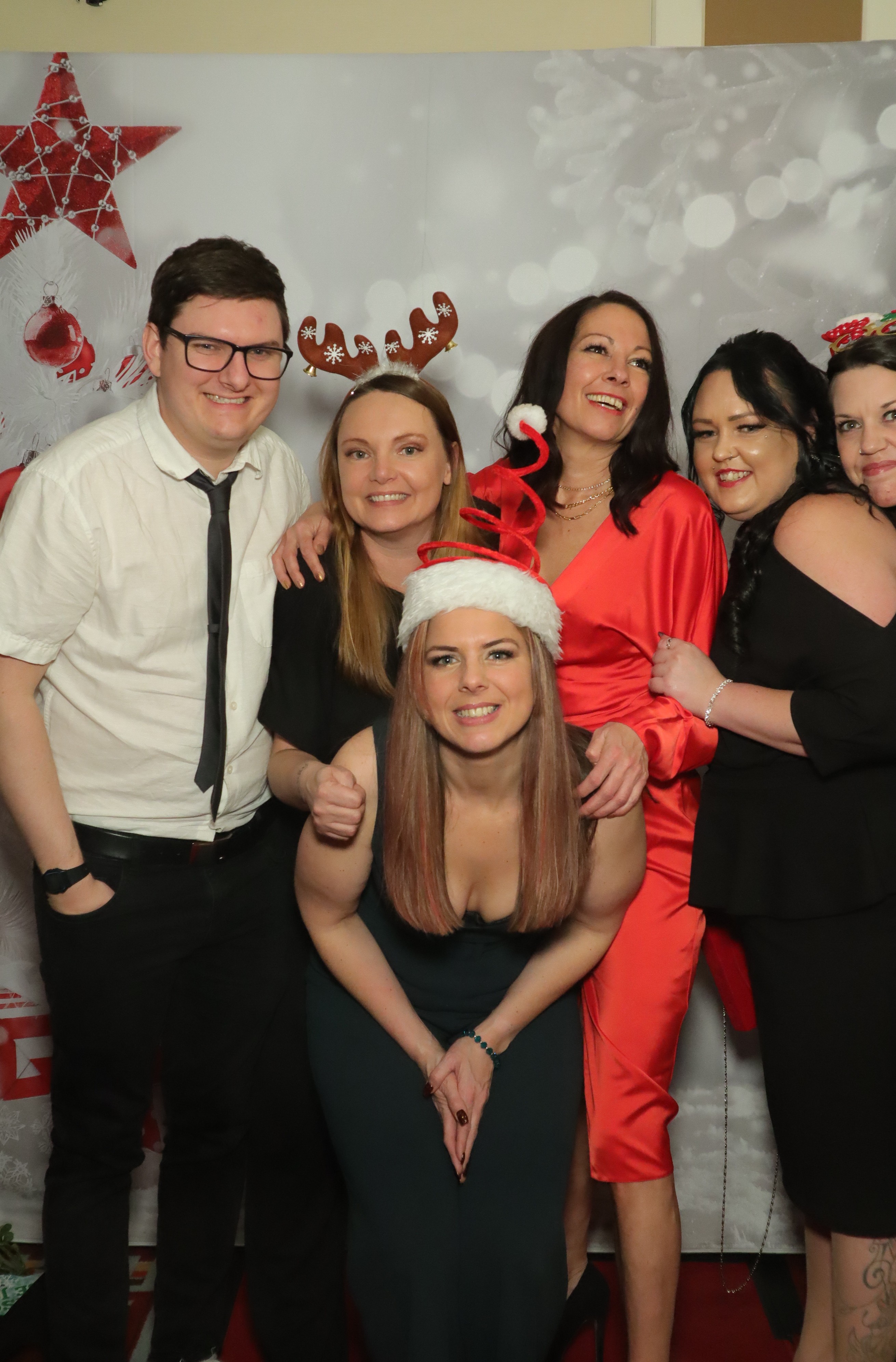LashBase Christmas Party 2021 | View more photos from the event at gallery.myphotoboothexperience.co.uk/u/MyPhotoBoothExperienceLtd/LashBase-Christmas-Party-2021