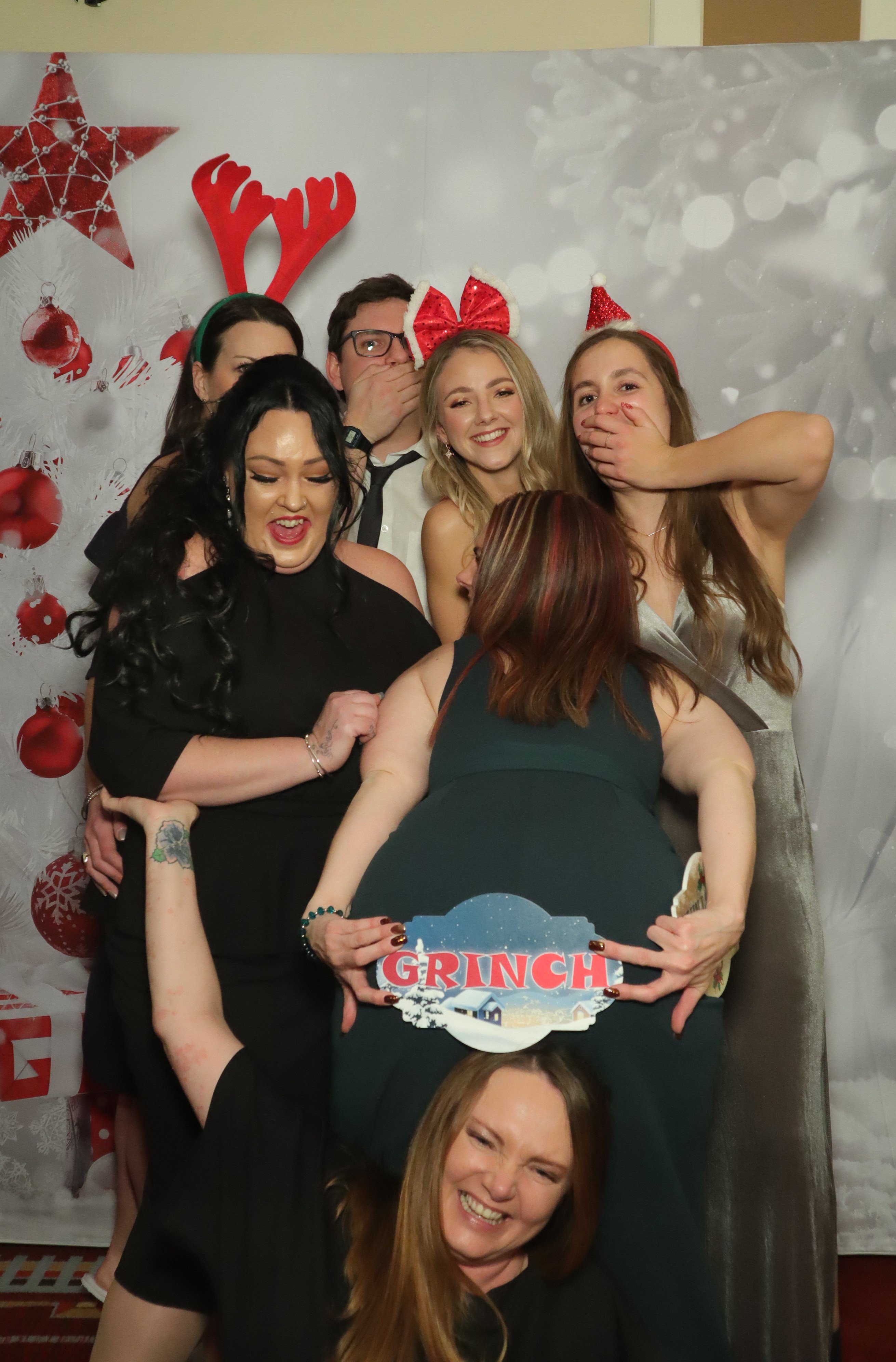 LashBase Christmas Party 2021 | View more photos from the event at gallery.myphotoboothexperience.co.uk/u/MyPhotoBoothExperienceLtd/LashBase-Christmas-Party-2021