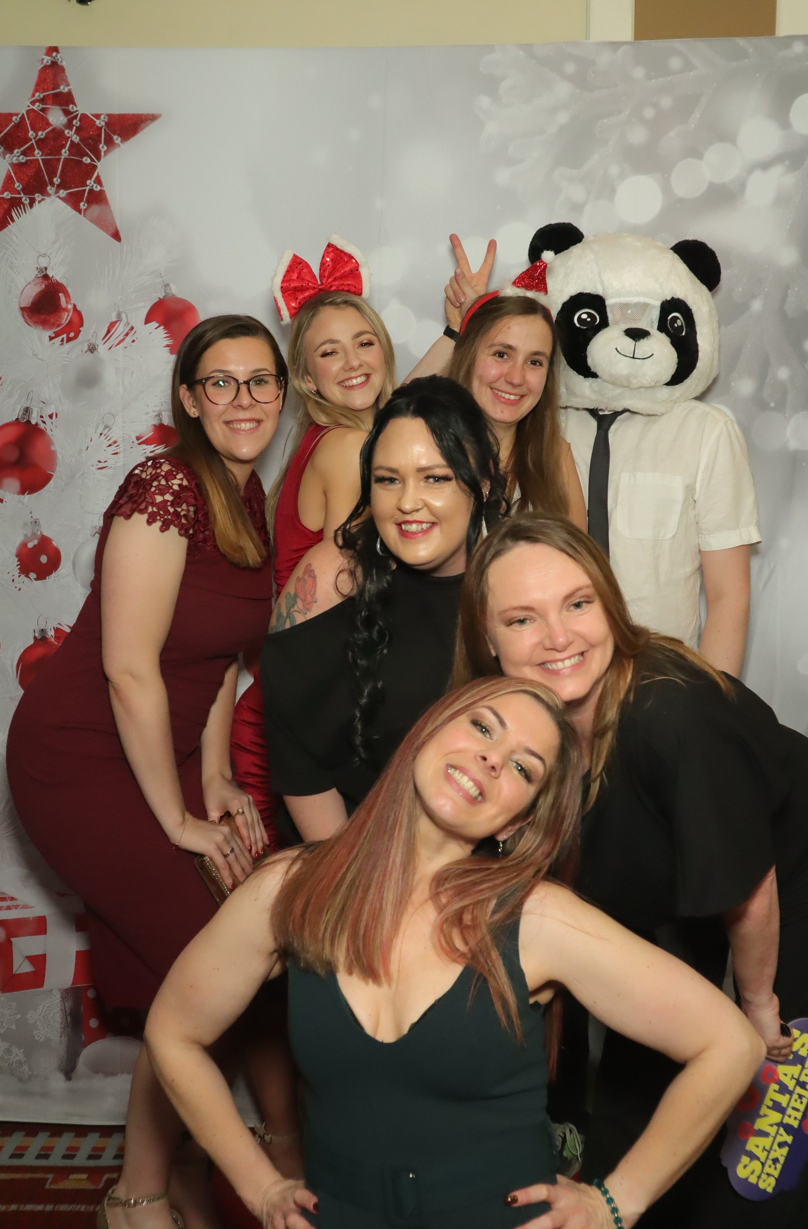LashBase Christmas Party 2021 | View more photos from the event at gallery.myphotoboothexperience.co.uk/u/MyPhotoBoothExperienceLtd/LashBase-Christmas-Party-2021