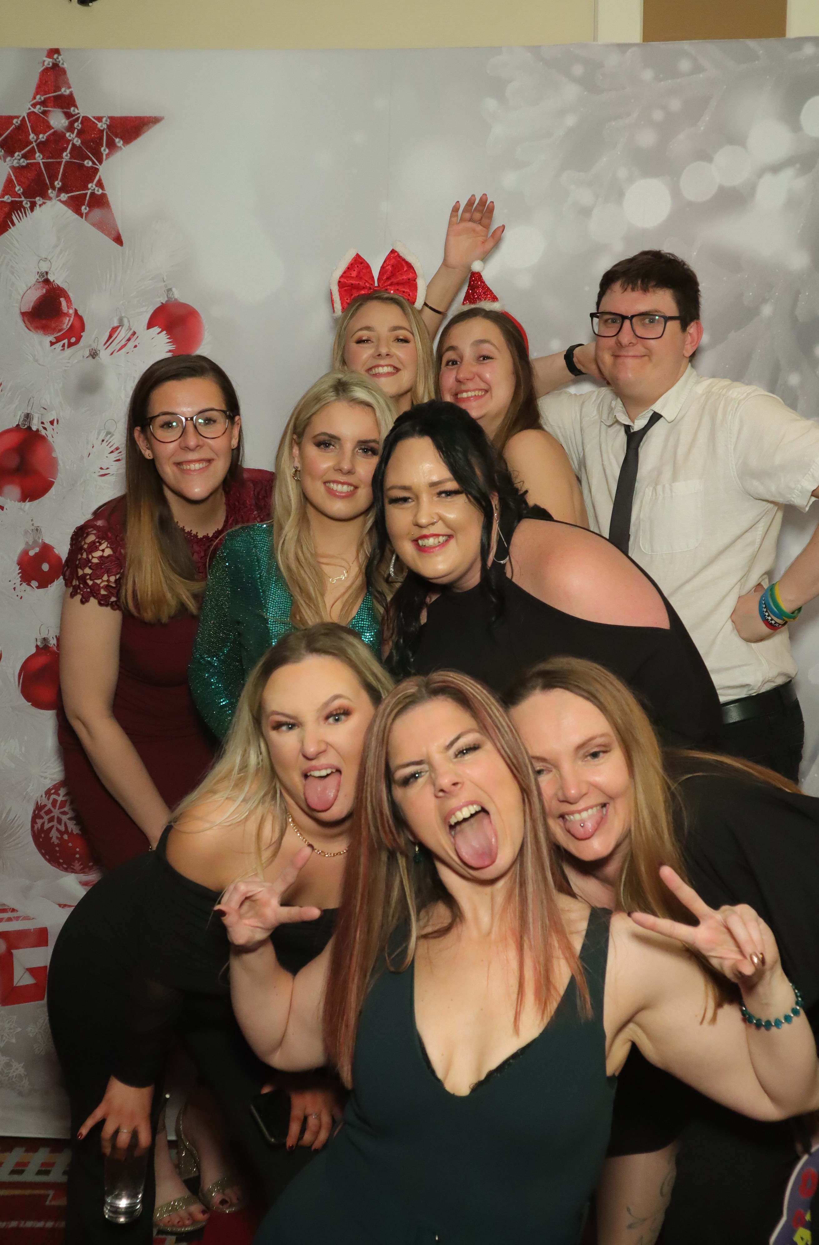 LashBase Christmas Party 2021 | View more photos from the event at gallery.myphotoboothexperience.co.uk/u/MyPhotoBoothExperienceLtd/LashBase-Christmas-Party-2021