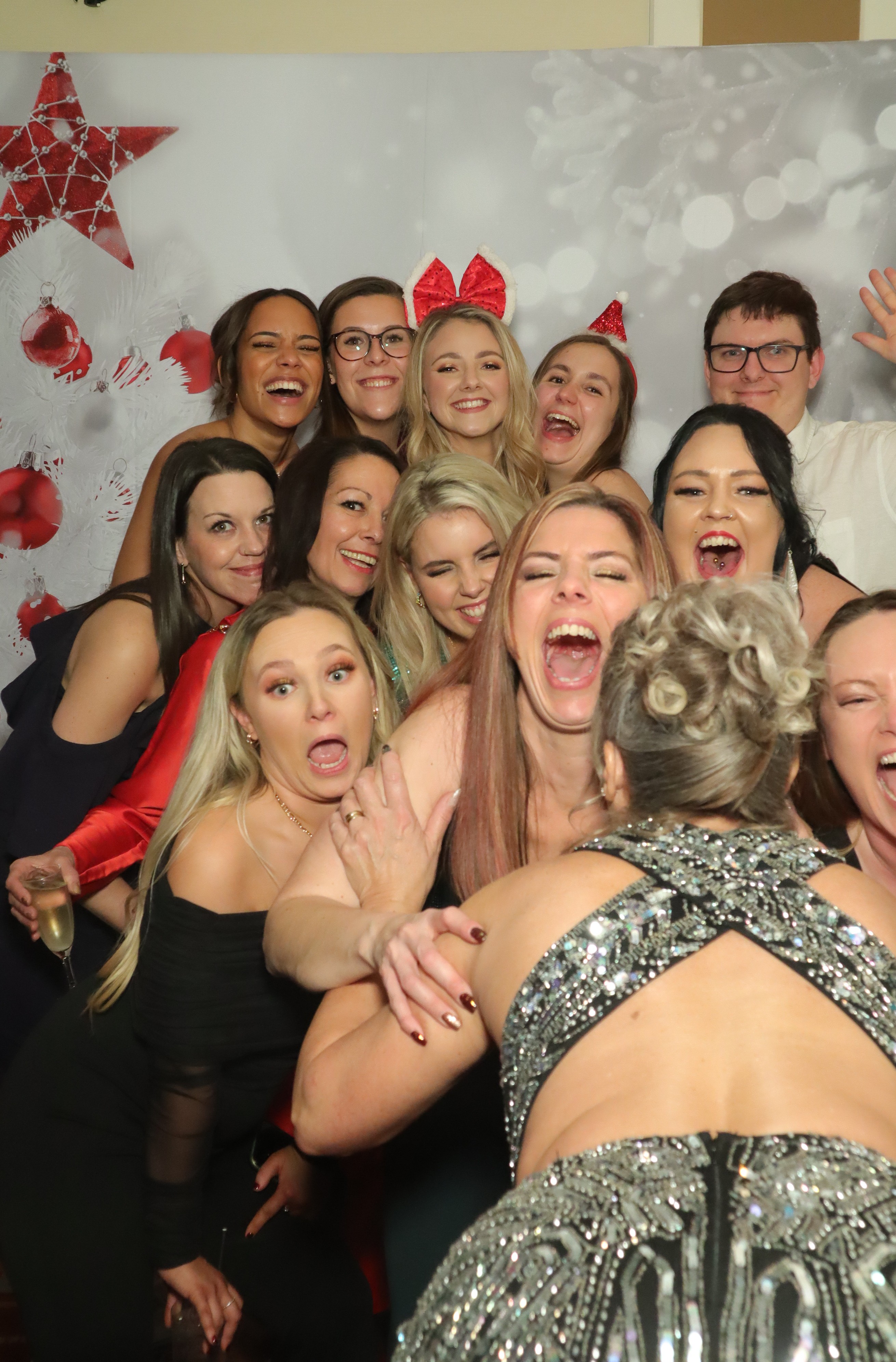 LashBase Christmas Party 2021 | View more photos from the event at gallery.myphotoboothexperience.co.uk/u/MyPhotoBoothExperienceLtd/LashBase-Christmas-Party-2021
