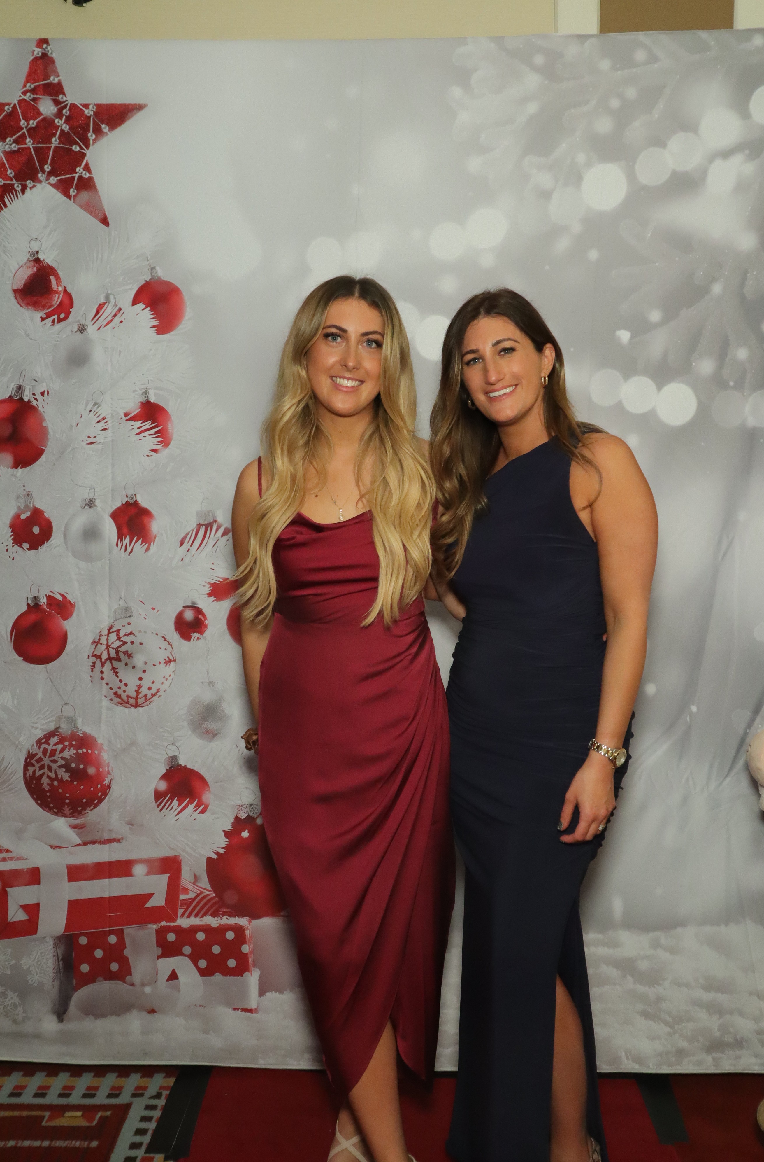 LashBase Christmas Party 2021 | View more photos from the event at gallery.myphotoboothexperience.co.uk/u/MyPhotoBoothExperienceLtd/LashBase-Christmas-Party-2021