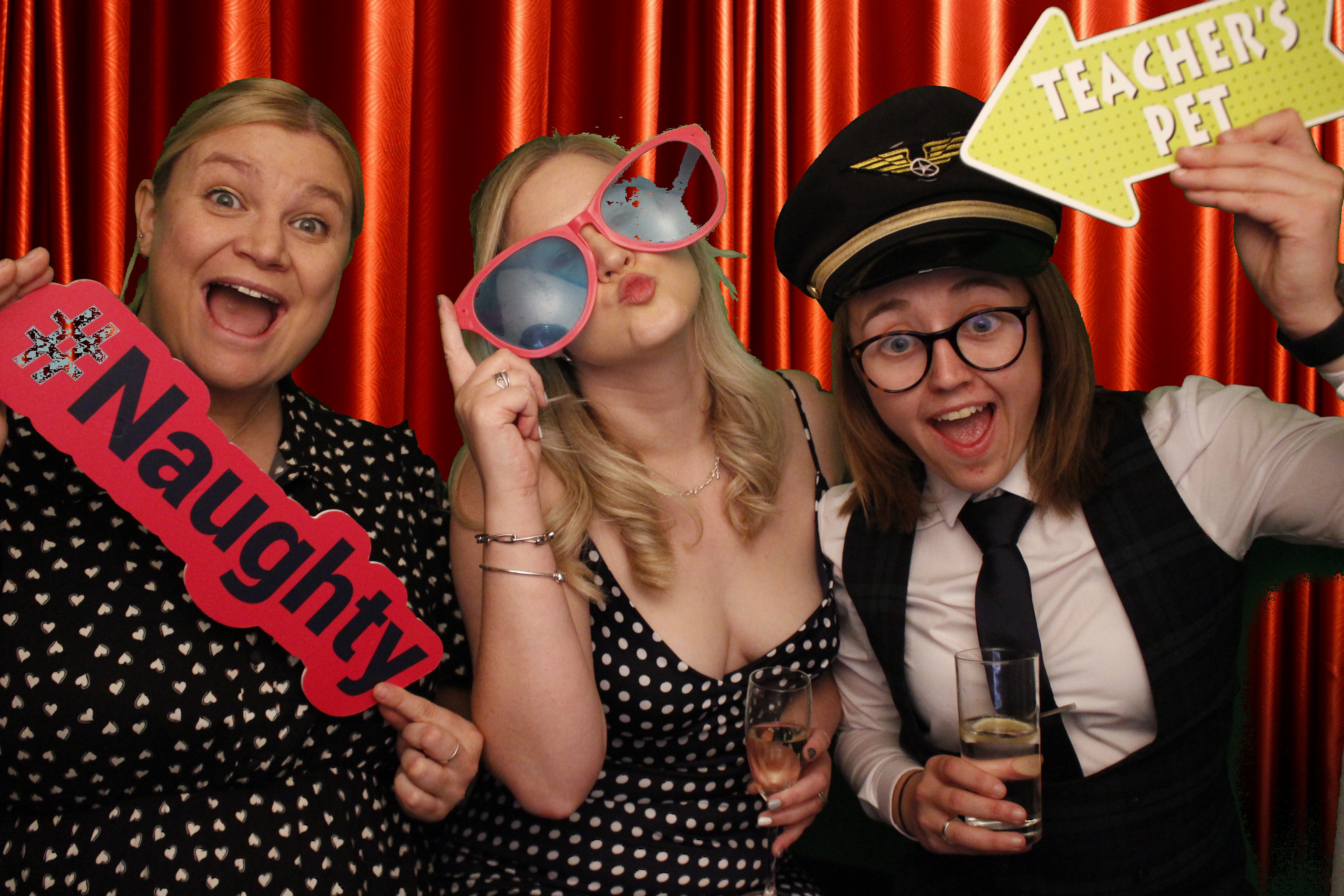 Laura and Luke's Wedding  | View more photos from the event at gallery.myphotoboothexperience.co.uk/u/MyPhotoBoothExperienceLtd/Laura-and-Lukes-Wedding