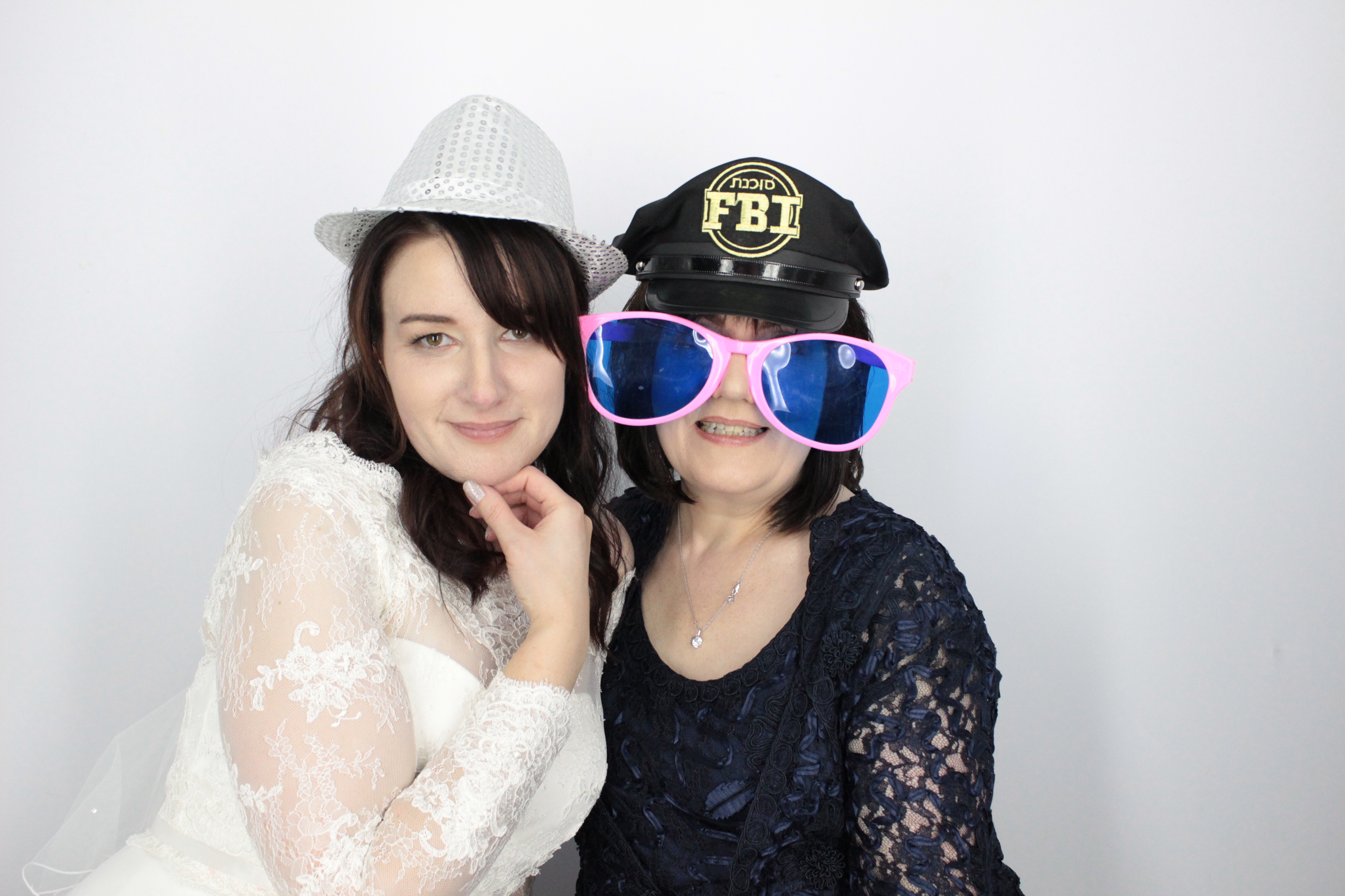 Lauren & Anthony's Wedding  | View more photos from the event at gallery.myphotoboothexperience.co.uk/u/MyPhotoBoothExperienceLtd/Lauren-Anthonys-Wedding