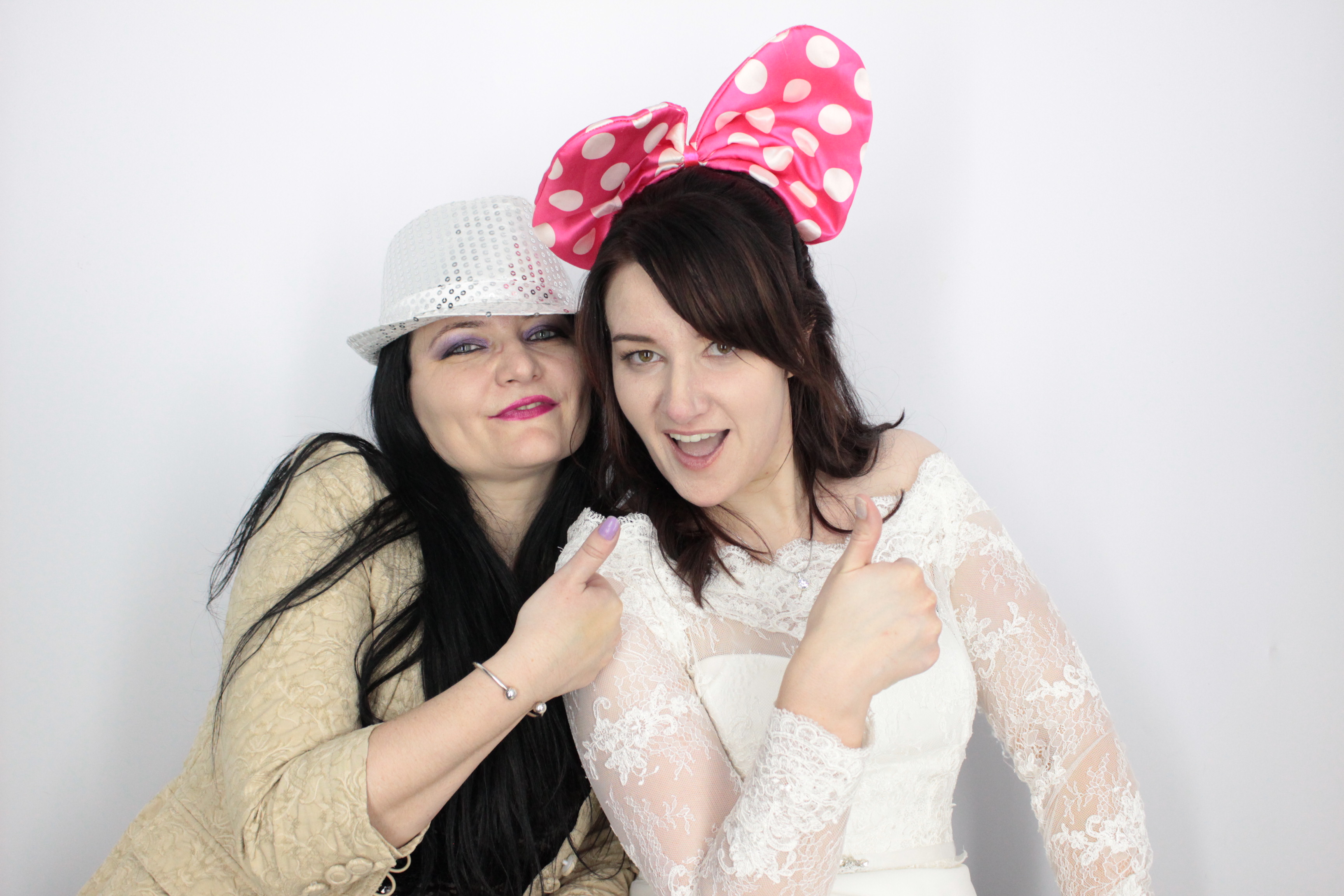 Lauren & Anthony's Wedding  | View more photos from the event at gallery.myphotoboothexperience.co.uk/u/MyPhotoBoothExperienceLtd/Lauren-Anthonys-Wedding