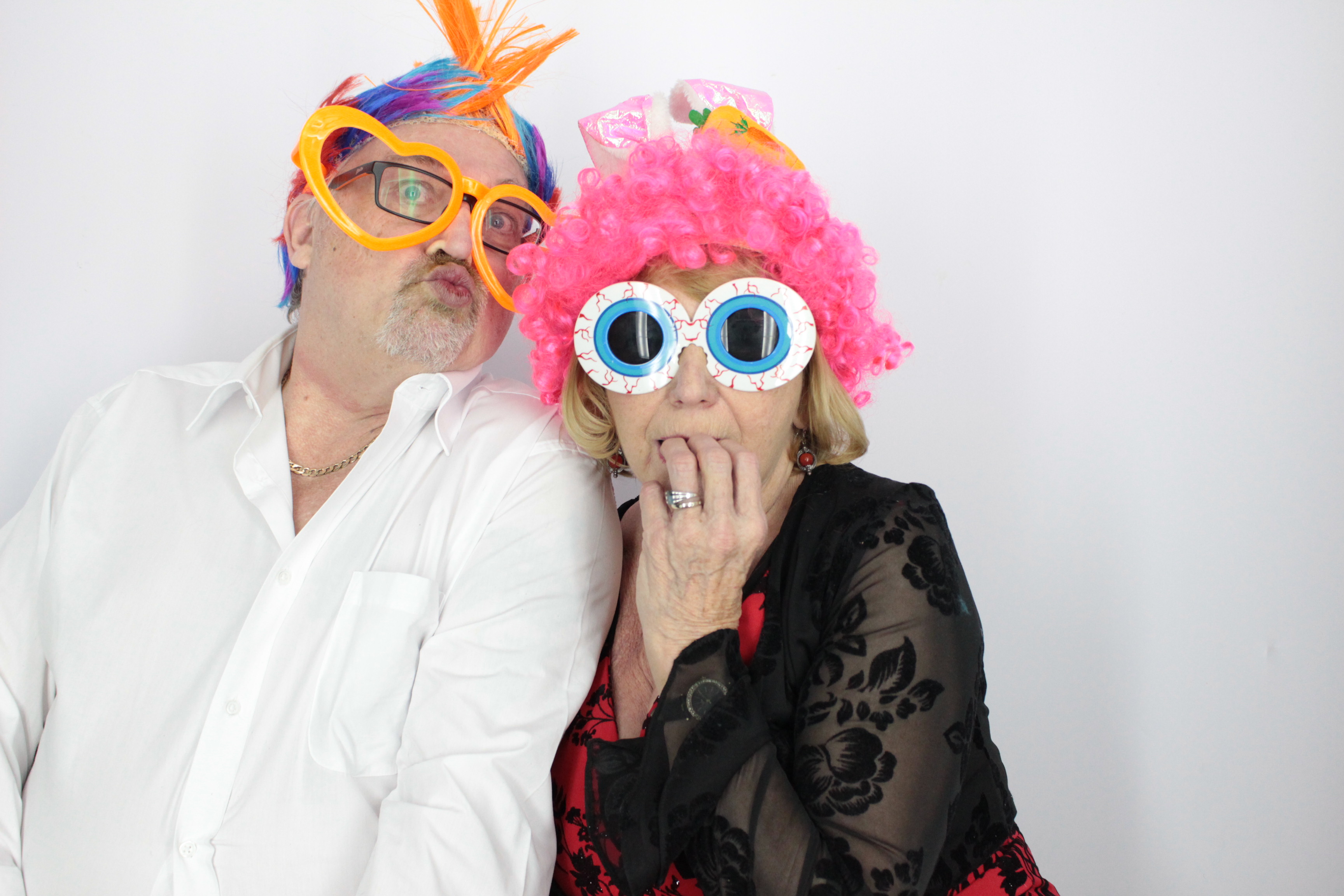 Lauren & Anthony's Wedding  | View more photos from the event at gallery.myphotoboothexperience.co.uk/u/MyPhotoBoothExperienceLtd/Lauren-Anthonys-Wedding