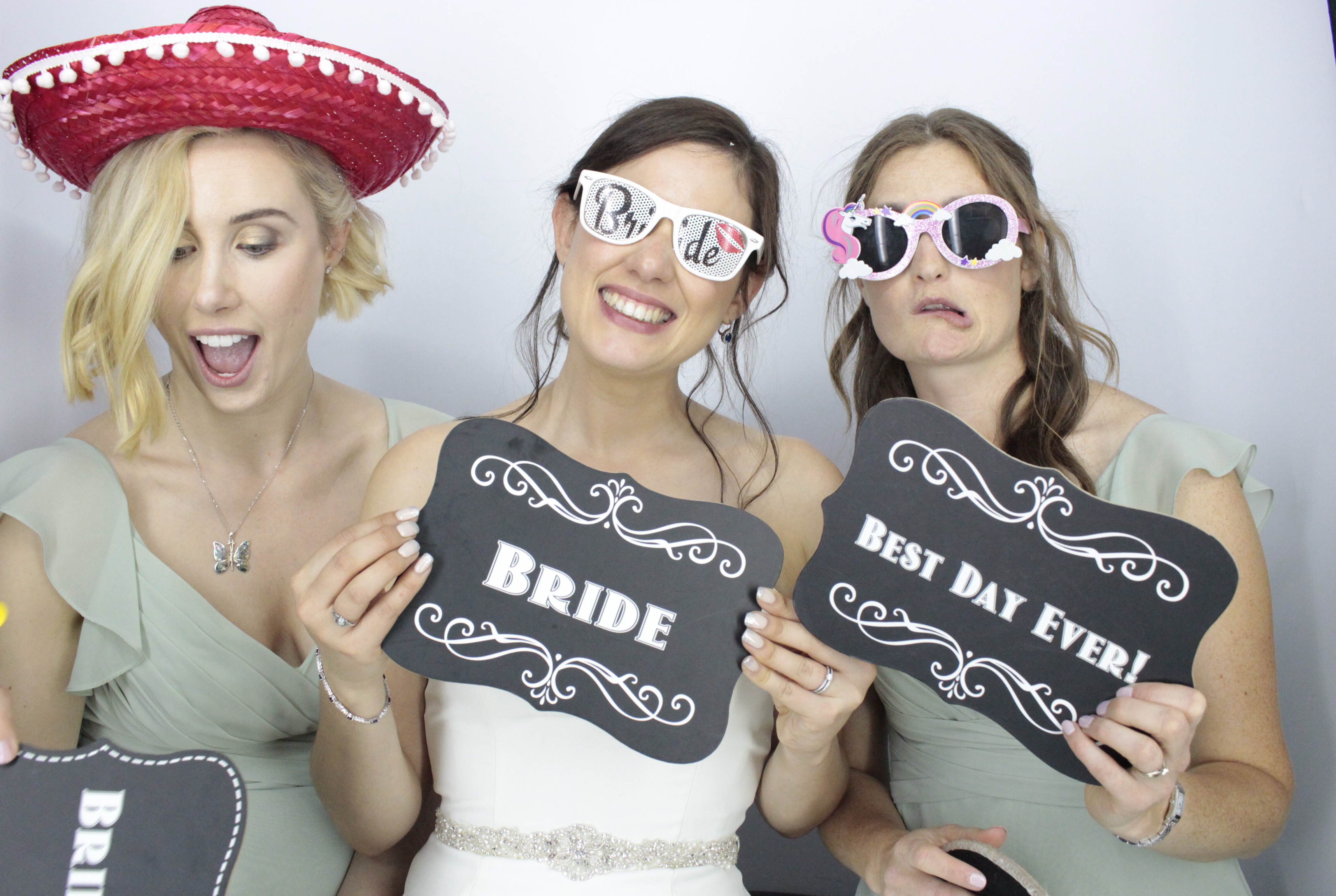 Lauren and Chris's Wedding  | View more photos from the event at gallery.myphotoboothexperience.co.uk/u/MyPhotoBoothExperienceLtd/Lauren-and-Chriss-Wedding