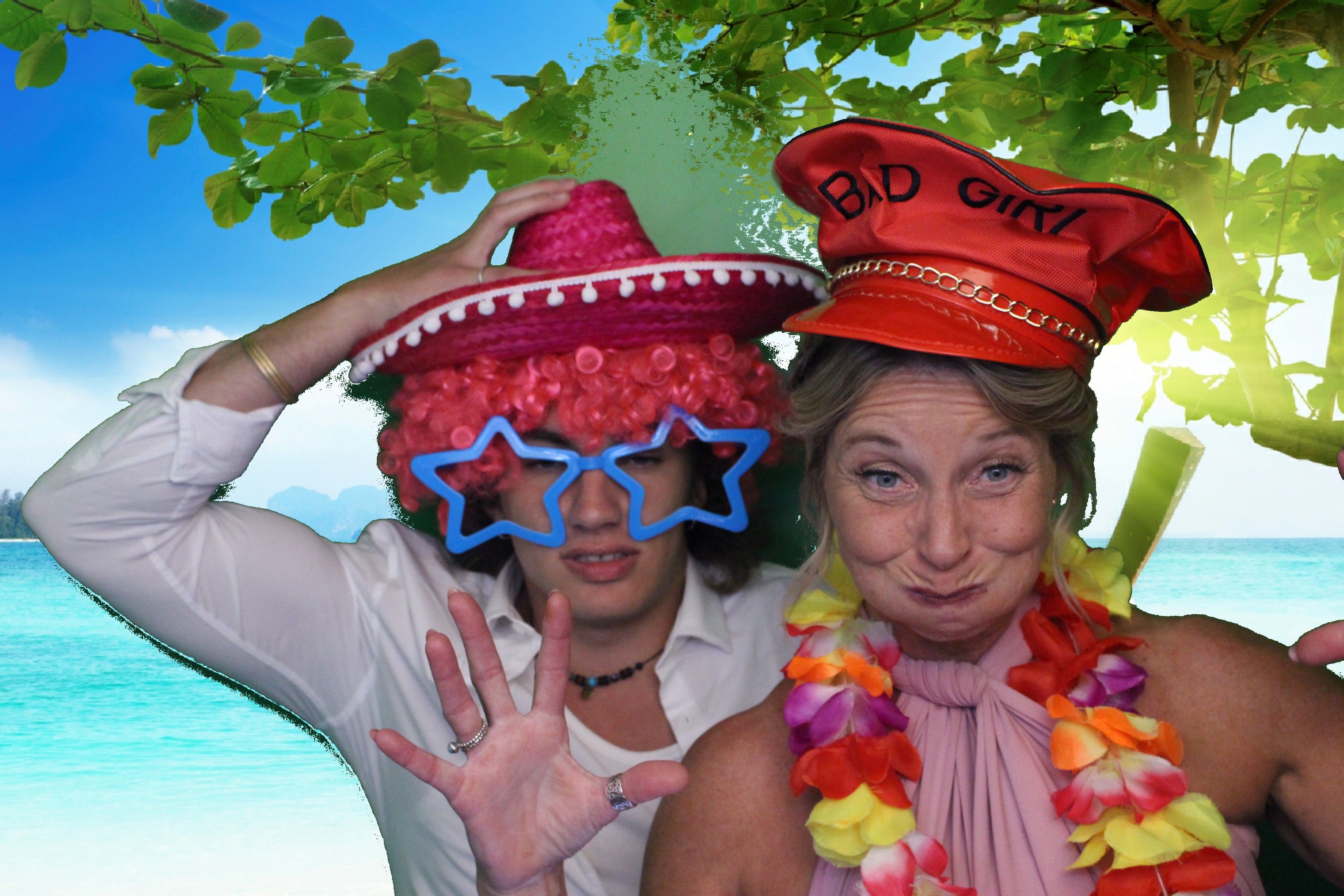 Leah & Kev's Wedding | View more photos from the event at gallery.myphotoboothexperience.co.uk/u/MyPhotoBoothExperienceLtd/Leah-Kevs-Wedding
