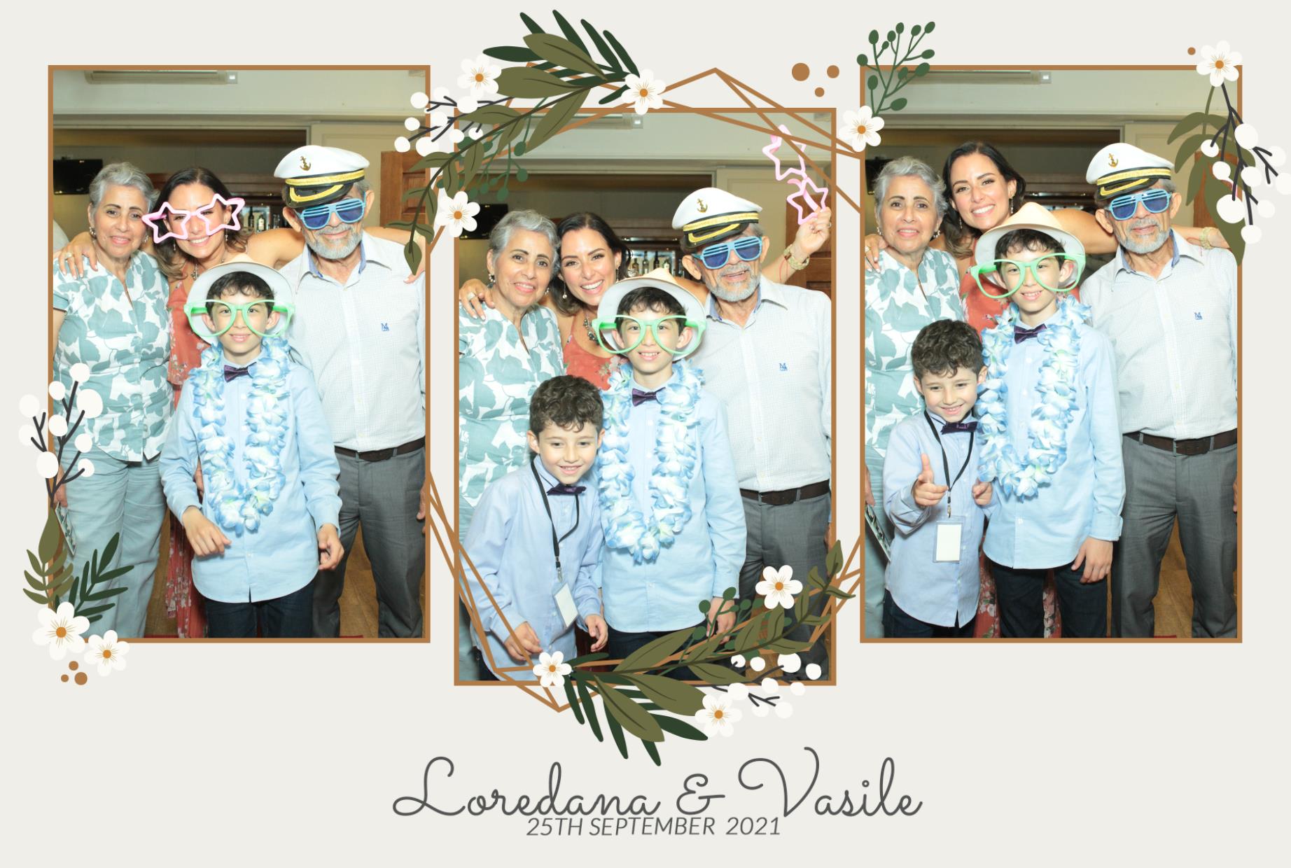 Loredana and Vasile's Wedding | View more photos from the event at gallery.myphotoboothexperience.co.uk/u/MyPhotoBoothExperienceLtd/Loredana-and-Vasiles-Wedding
